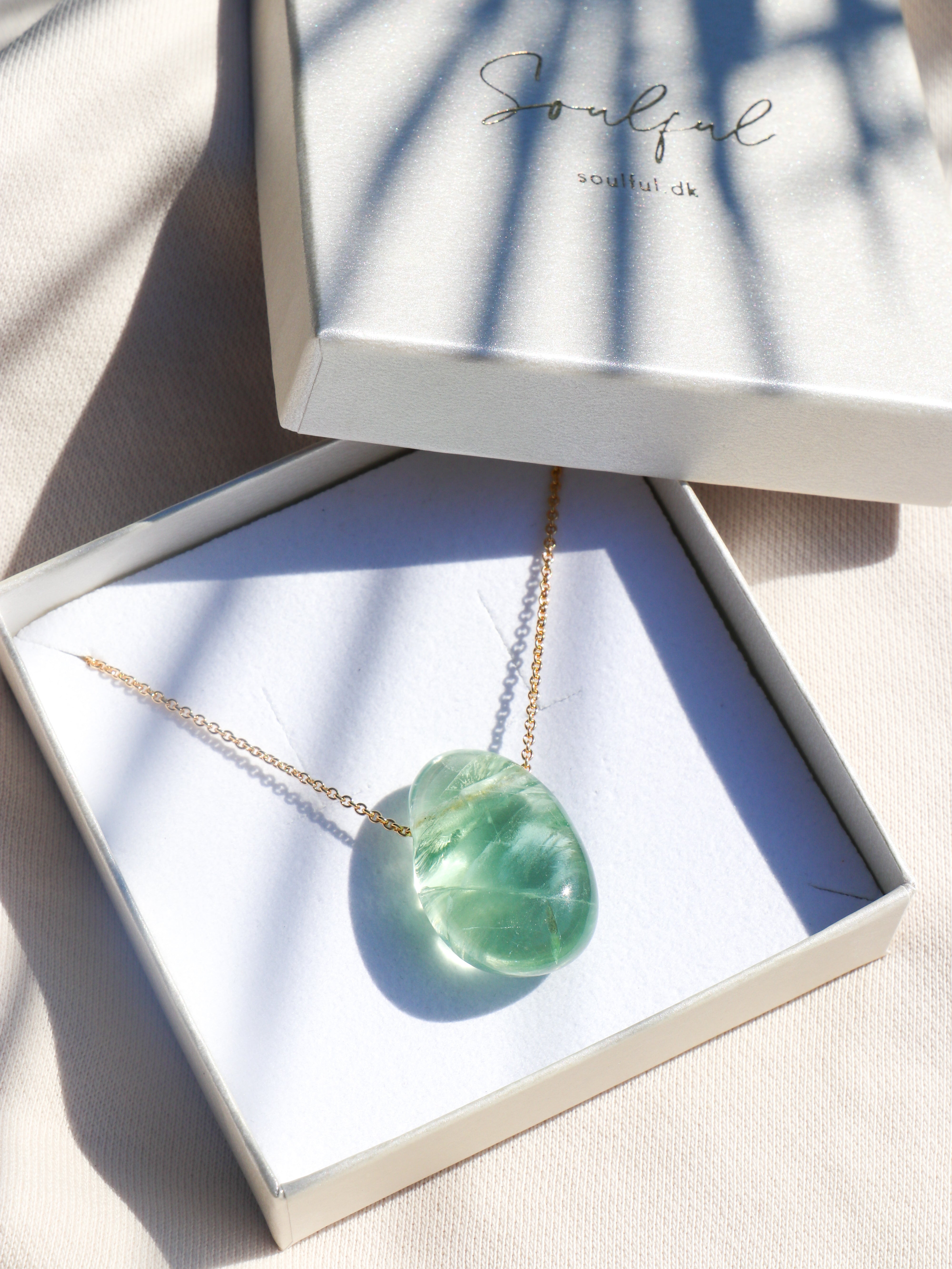 Grönt fluoritdroppehalsband