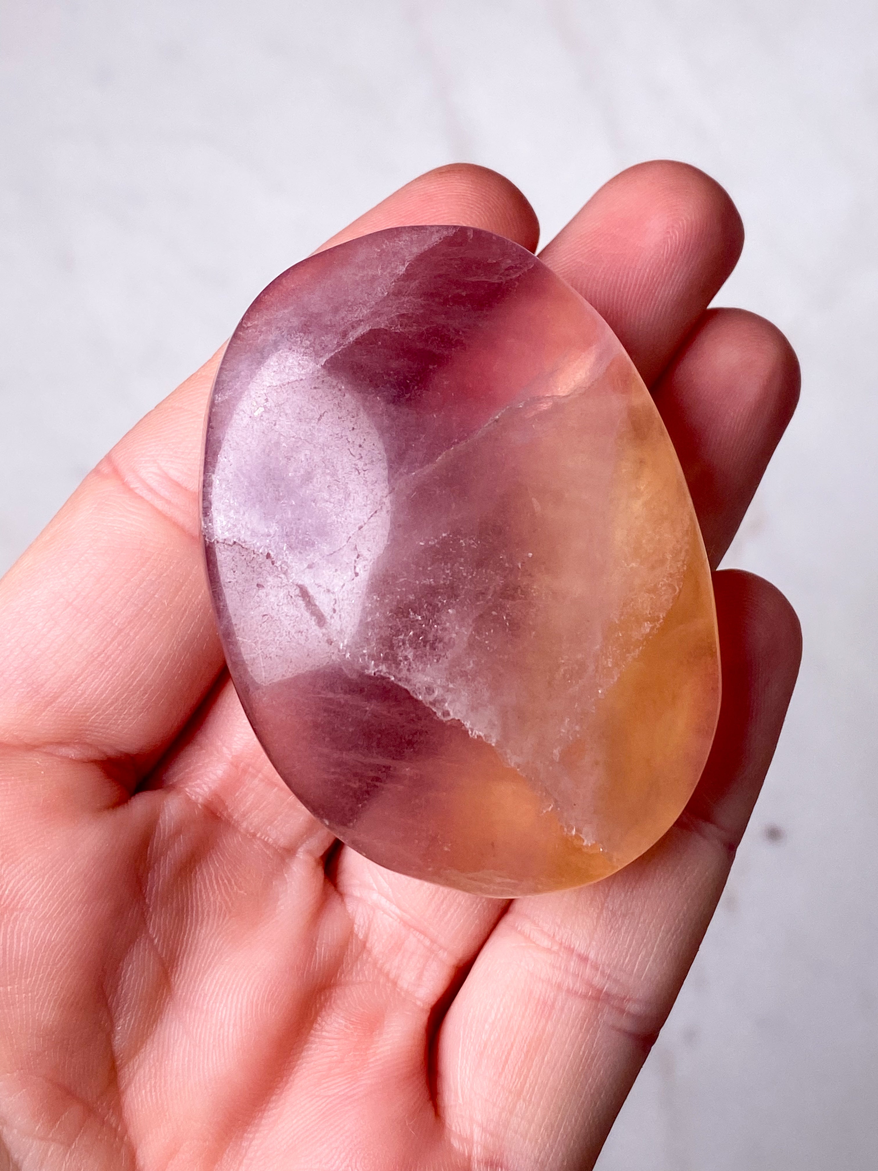 Regnbågsfluorit palmsten (nr 1)