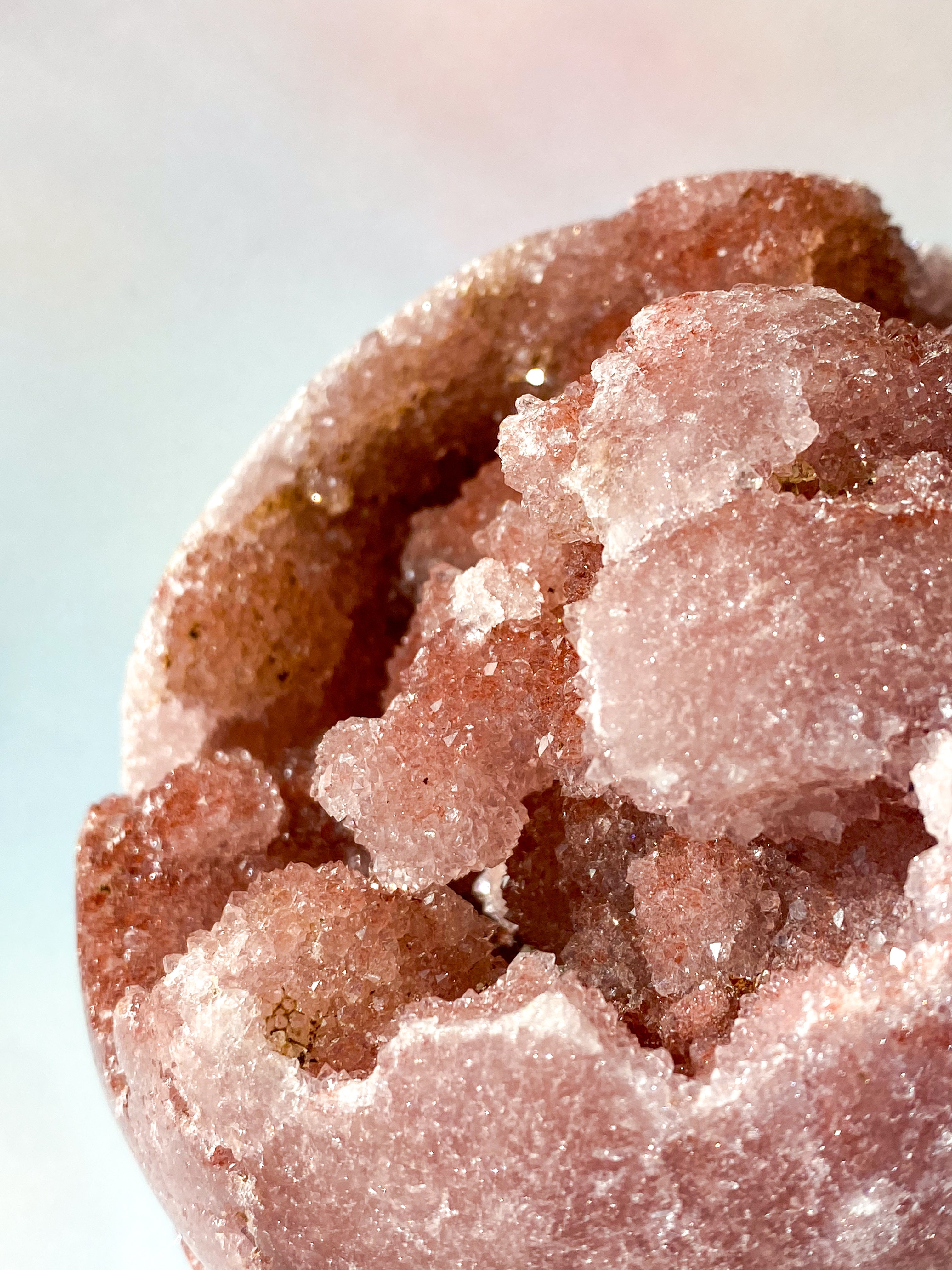 Druzy Pink Ametyst Kugle (Nr. 1) - Eksklusiv kvalitet