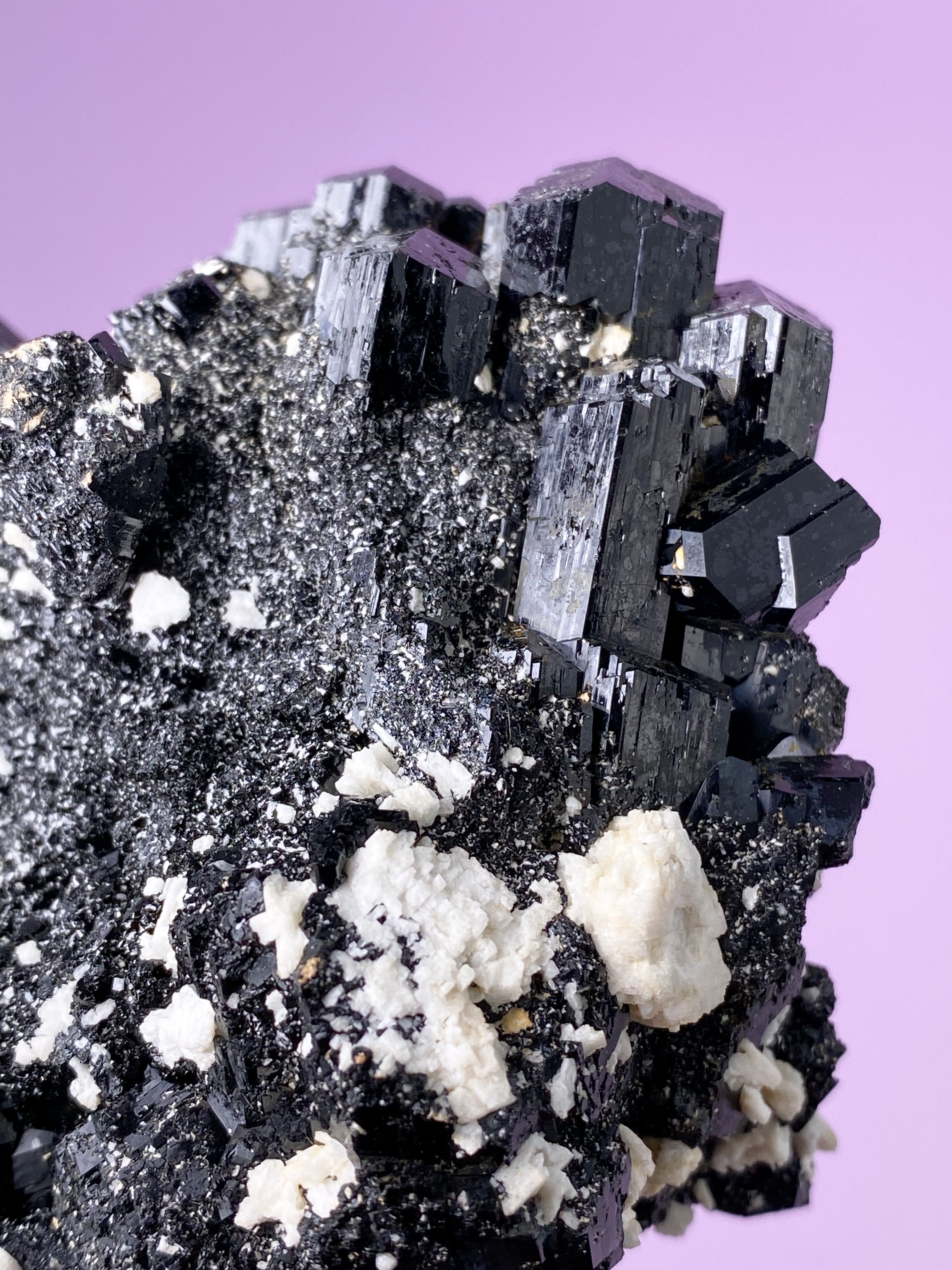 Svart turmalinkluster (nr 1)