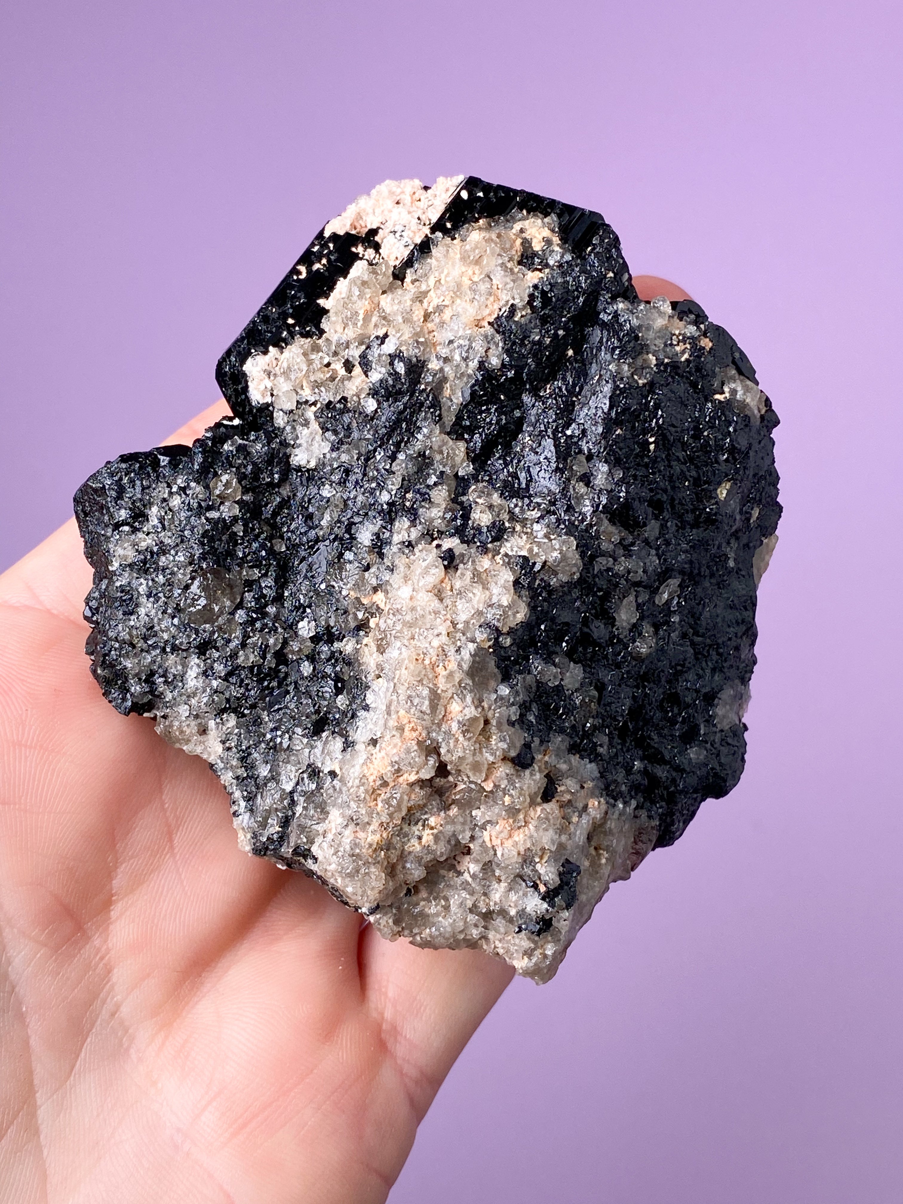 Svart turmalinkluster (nr 1)