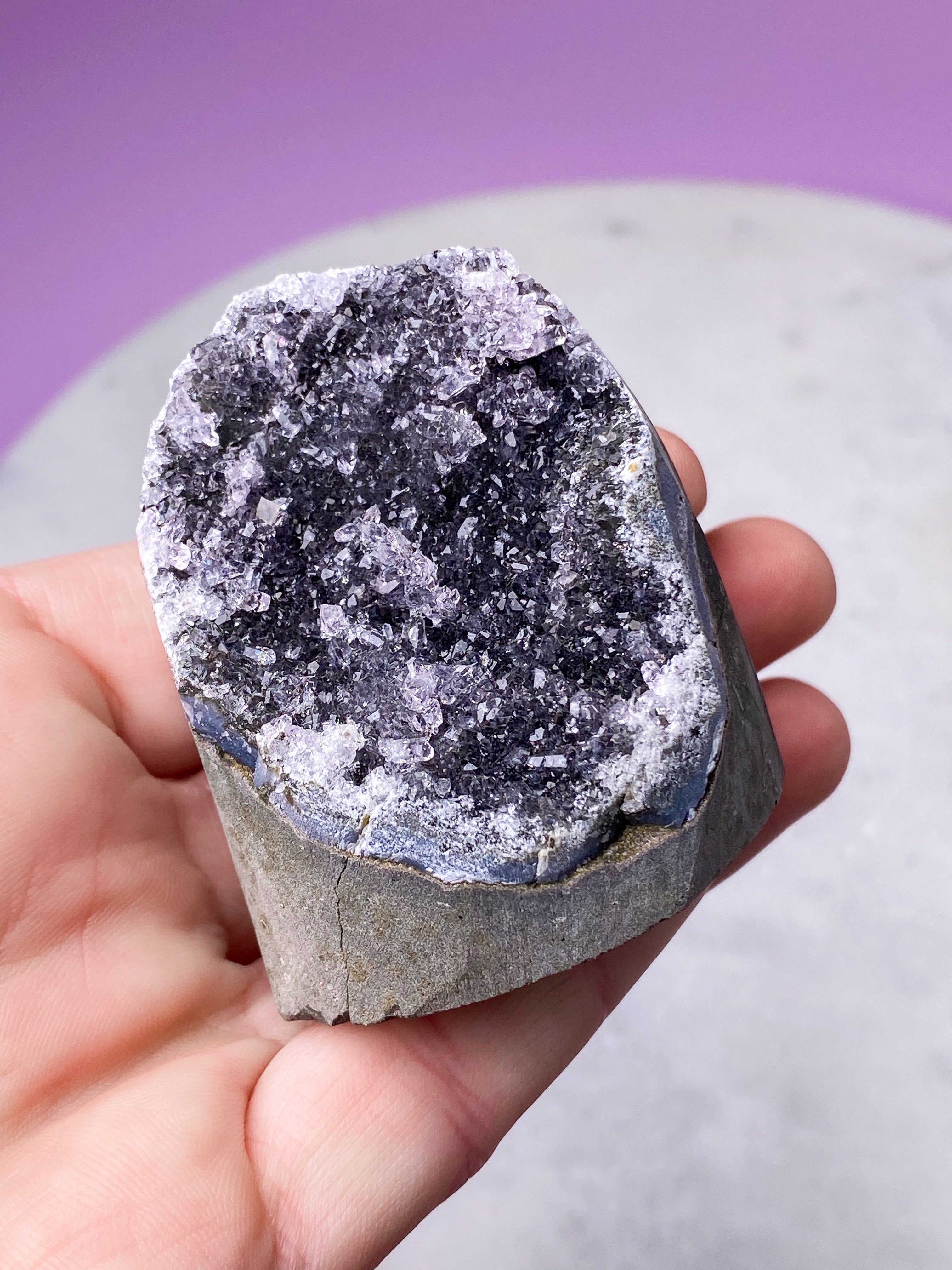 Stående ametist (nr 13)