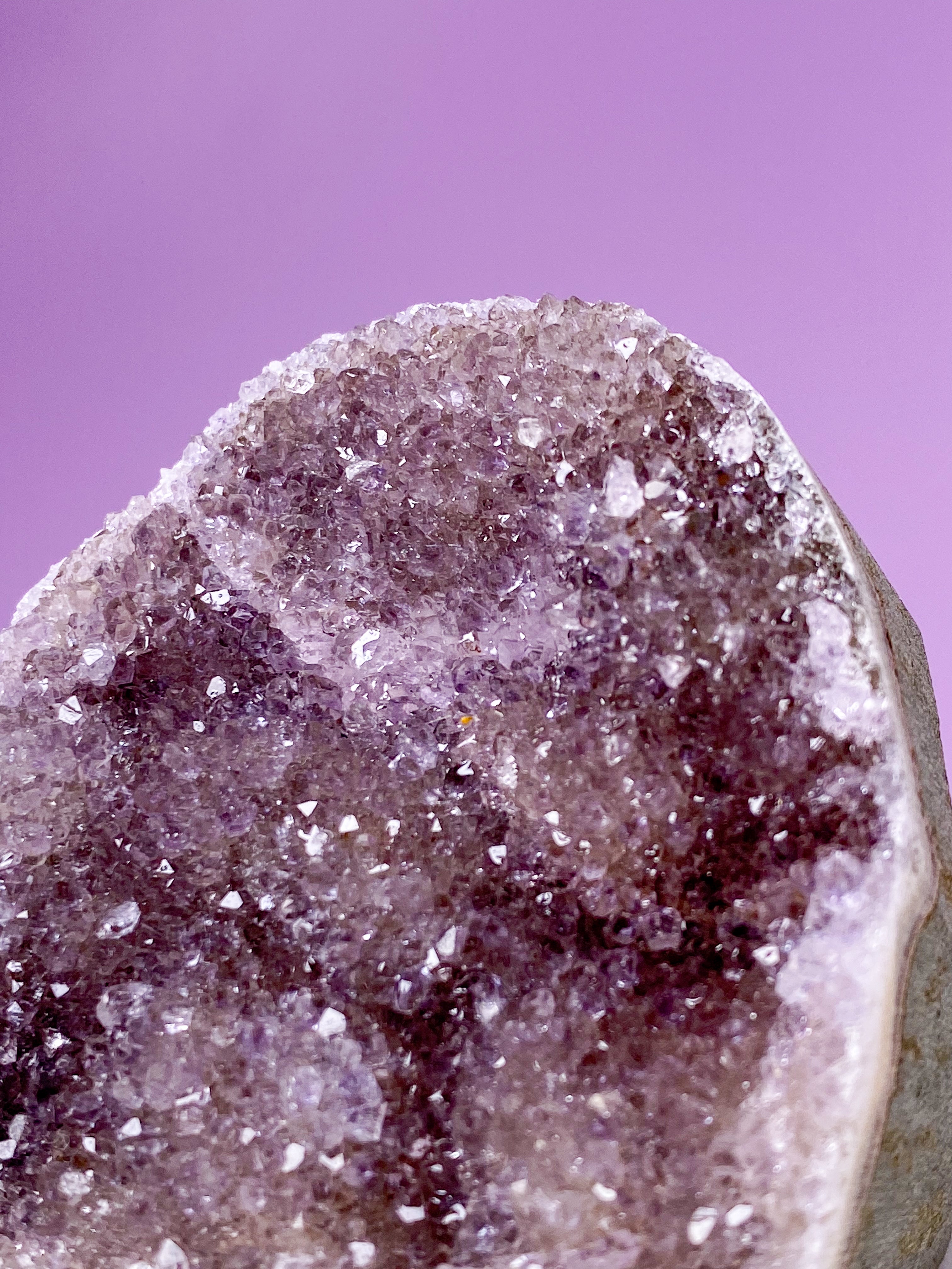 Stående ametist (nr 22)