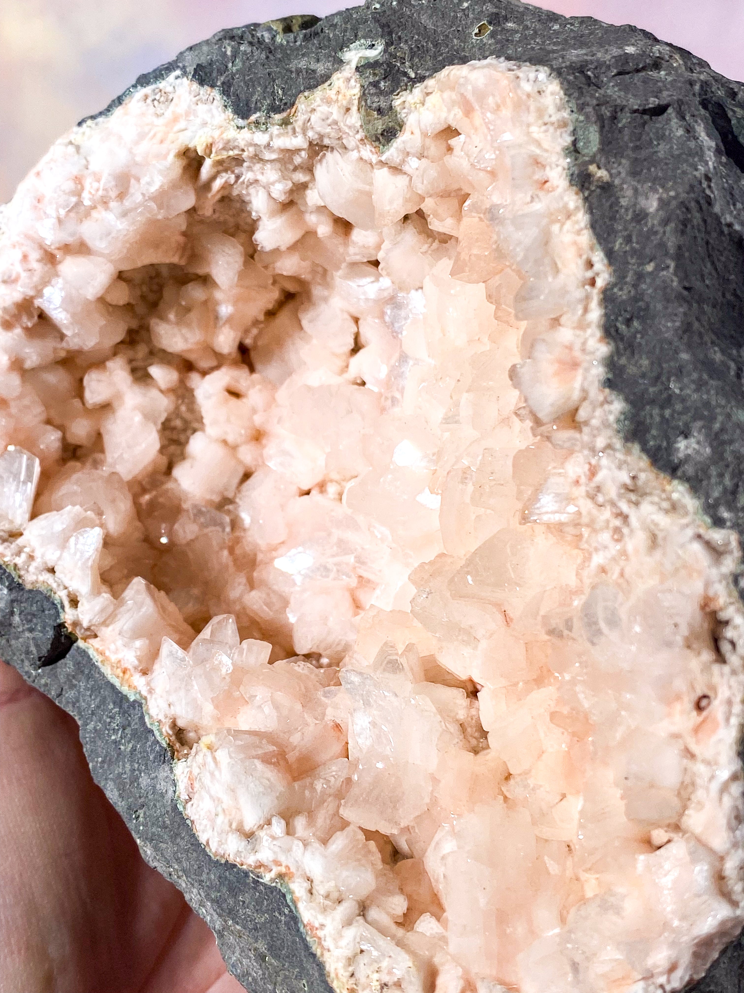 Stor Stående Heulandit Geode (Nr. 1)
