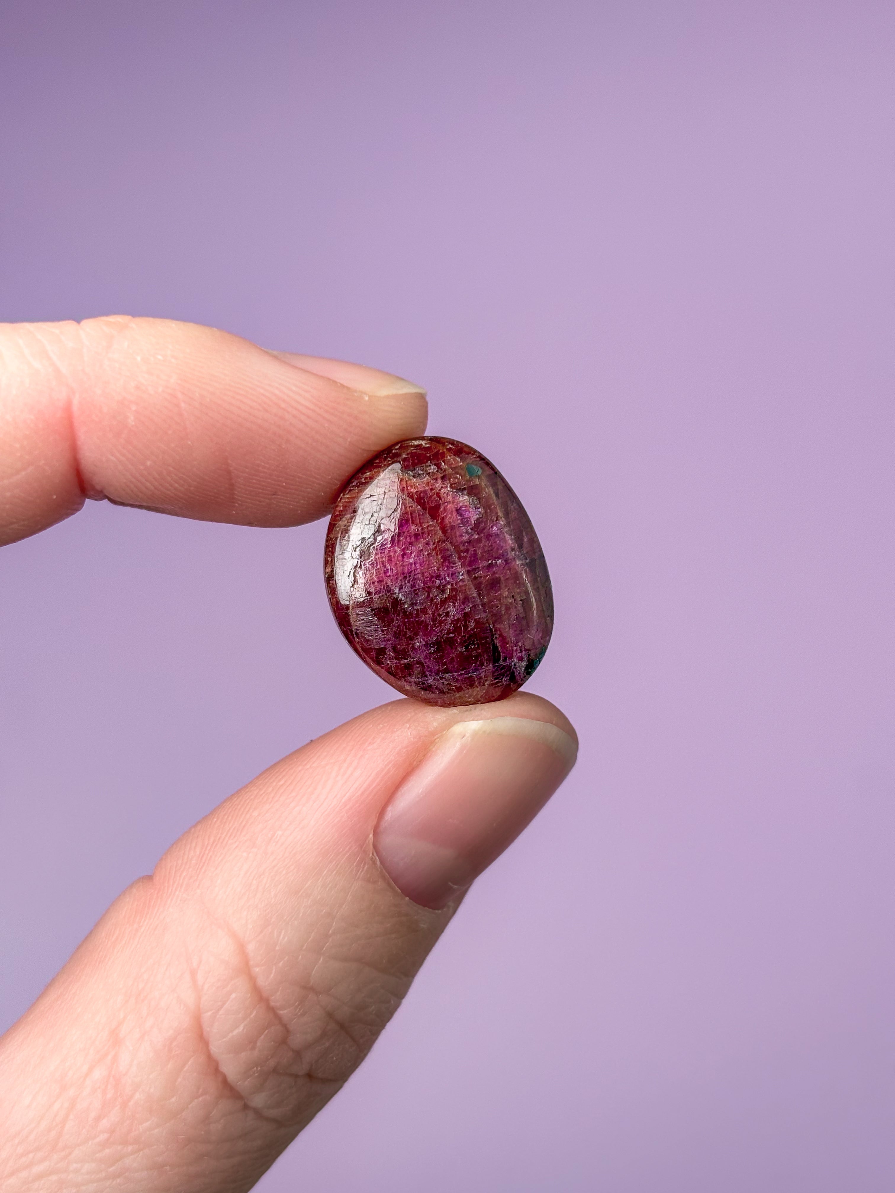 Röd rubin polerad (nr 5) Exklusiv kvalitet