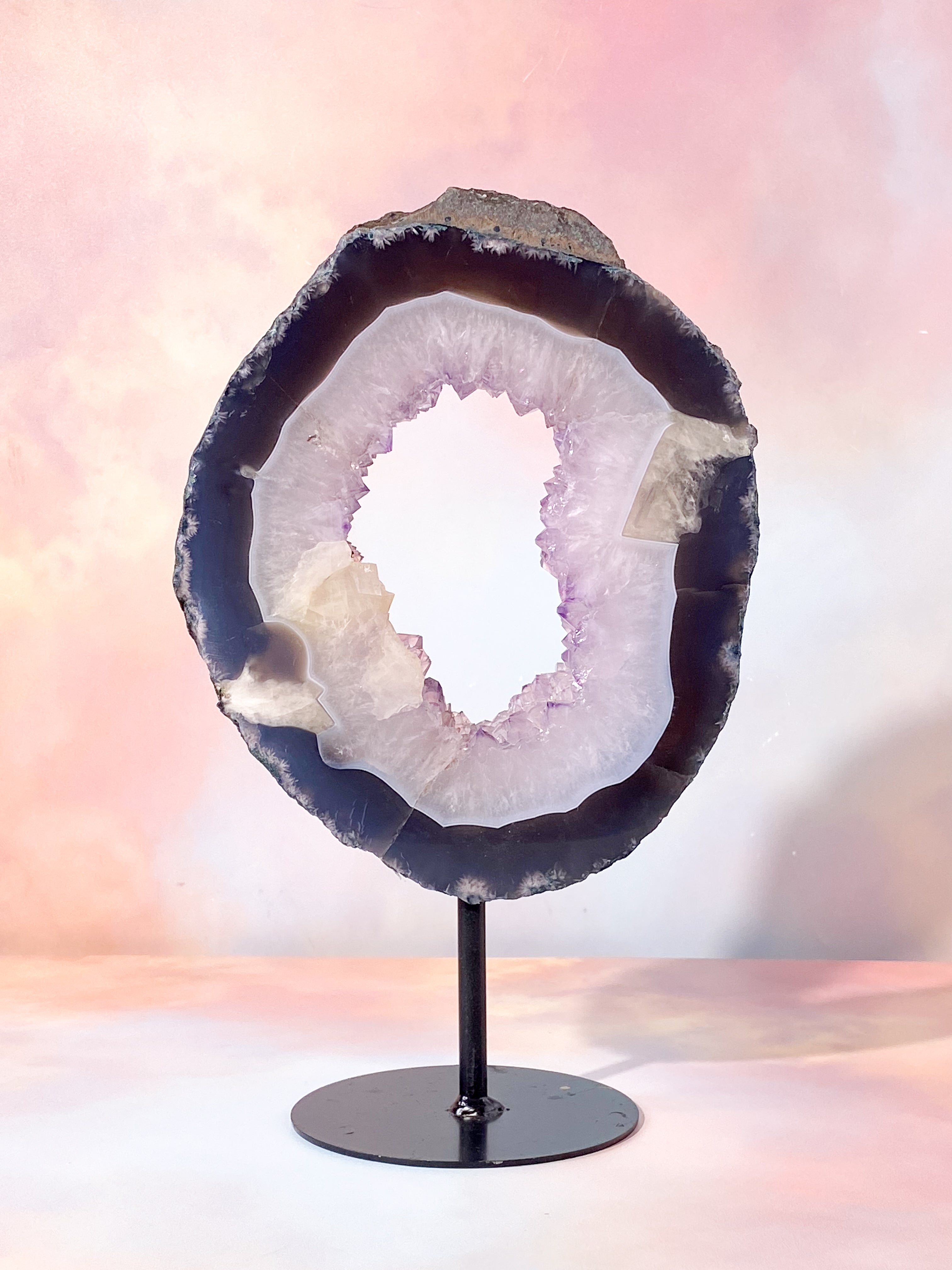 Jätteportal med ametist (nr 4)