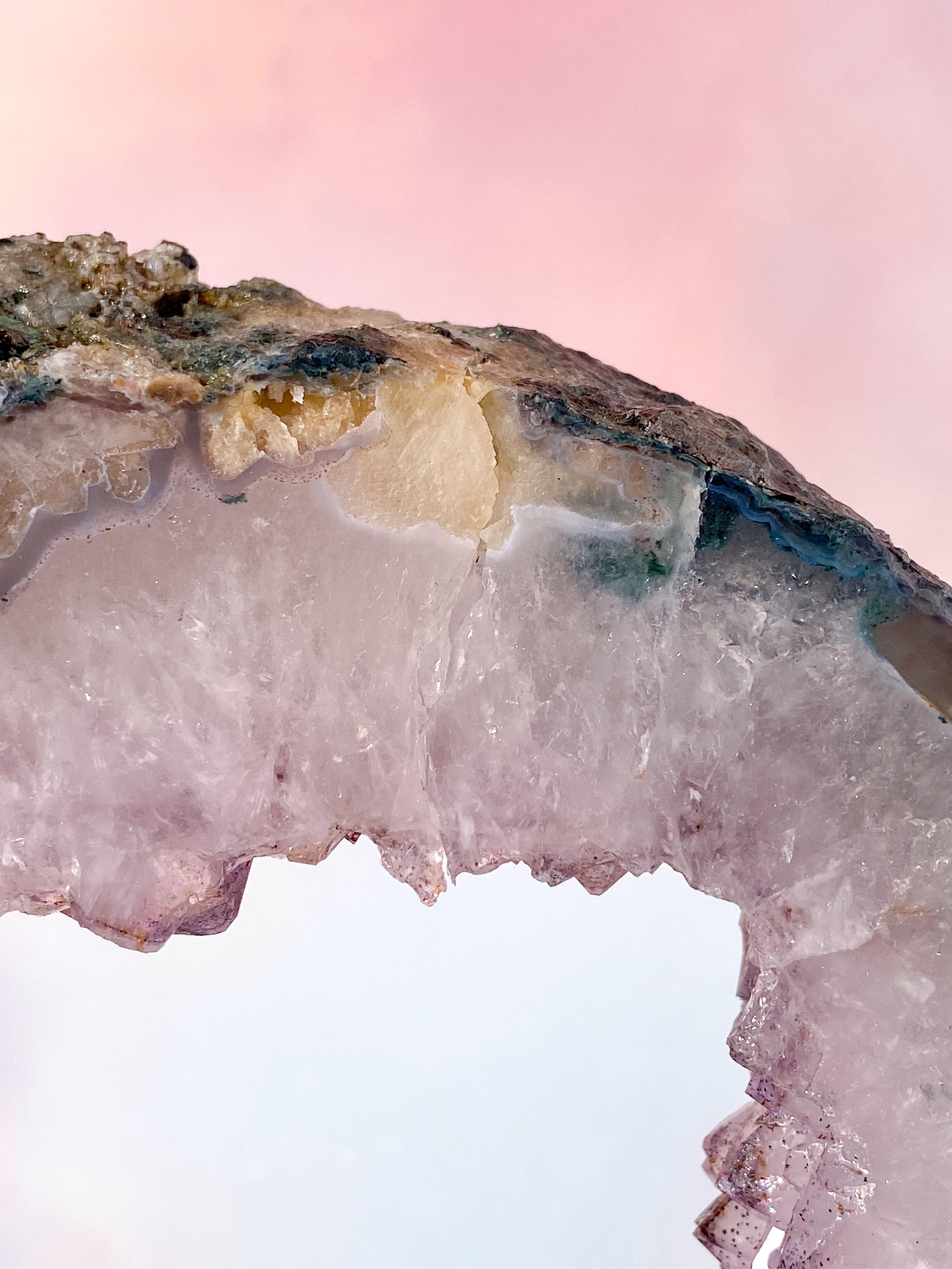 Jätteportal med ametist (nr 5)