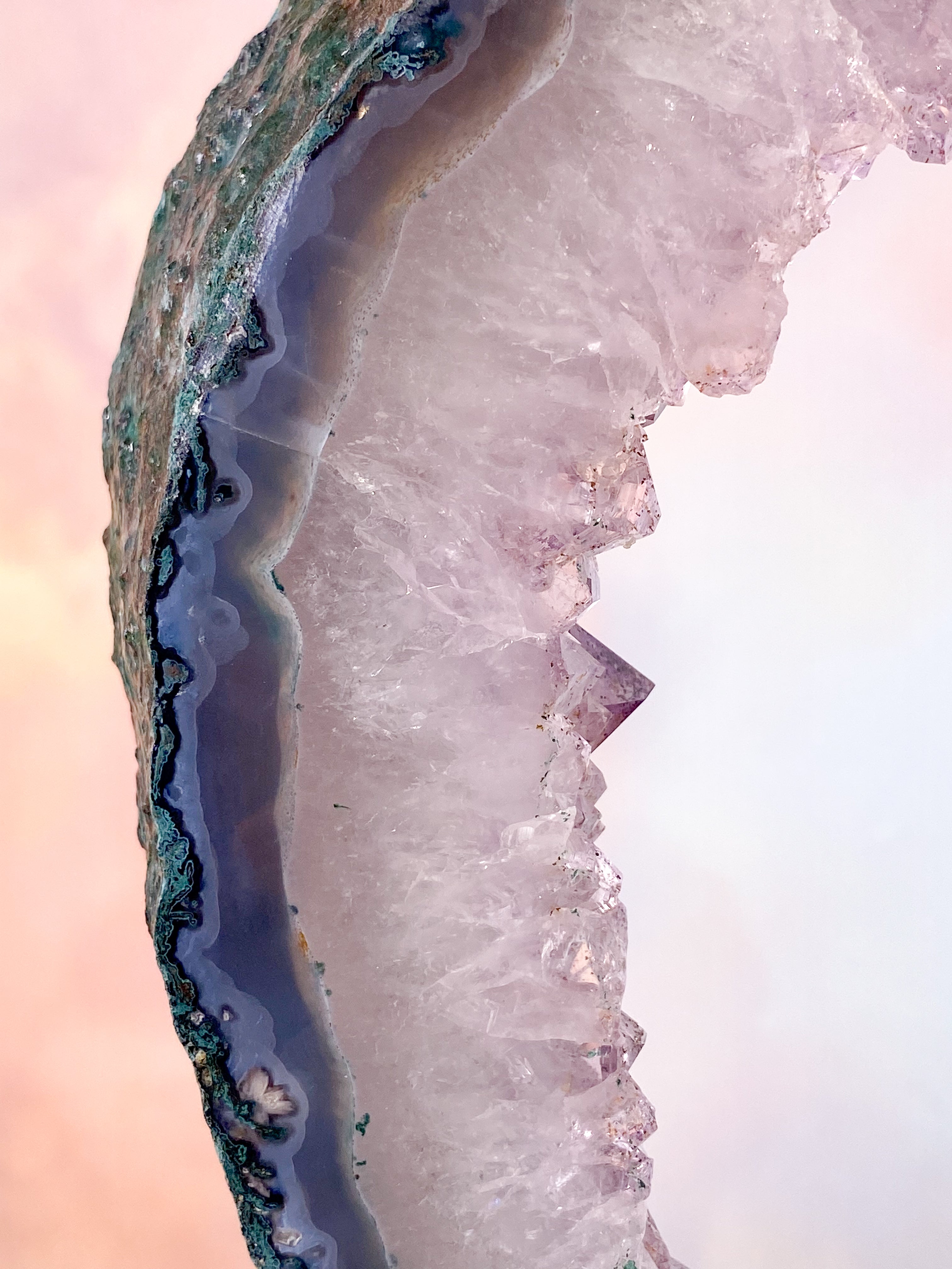 Jätteportal med ametist (nr 5)