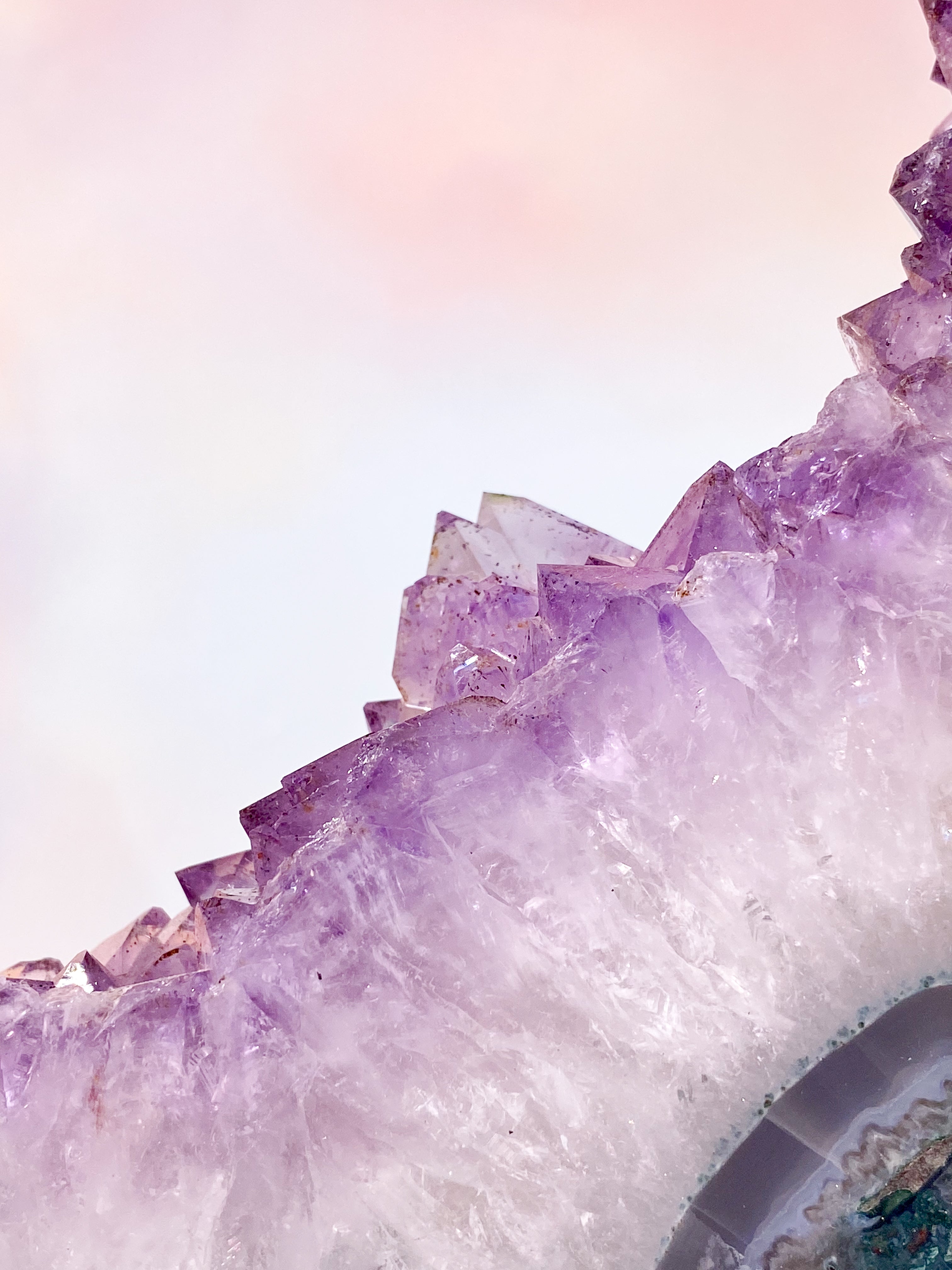 Jätteportal med ametist (nr 7)