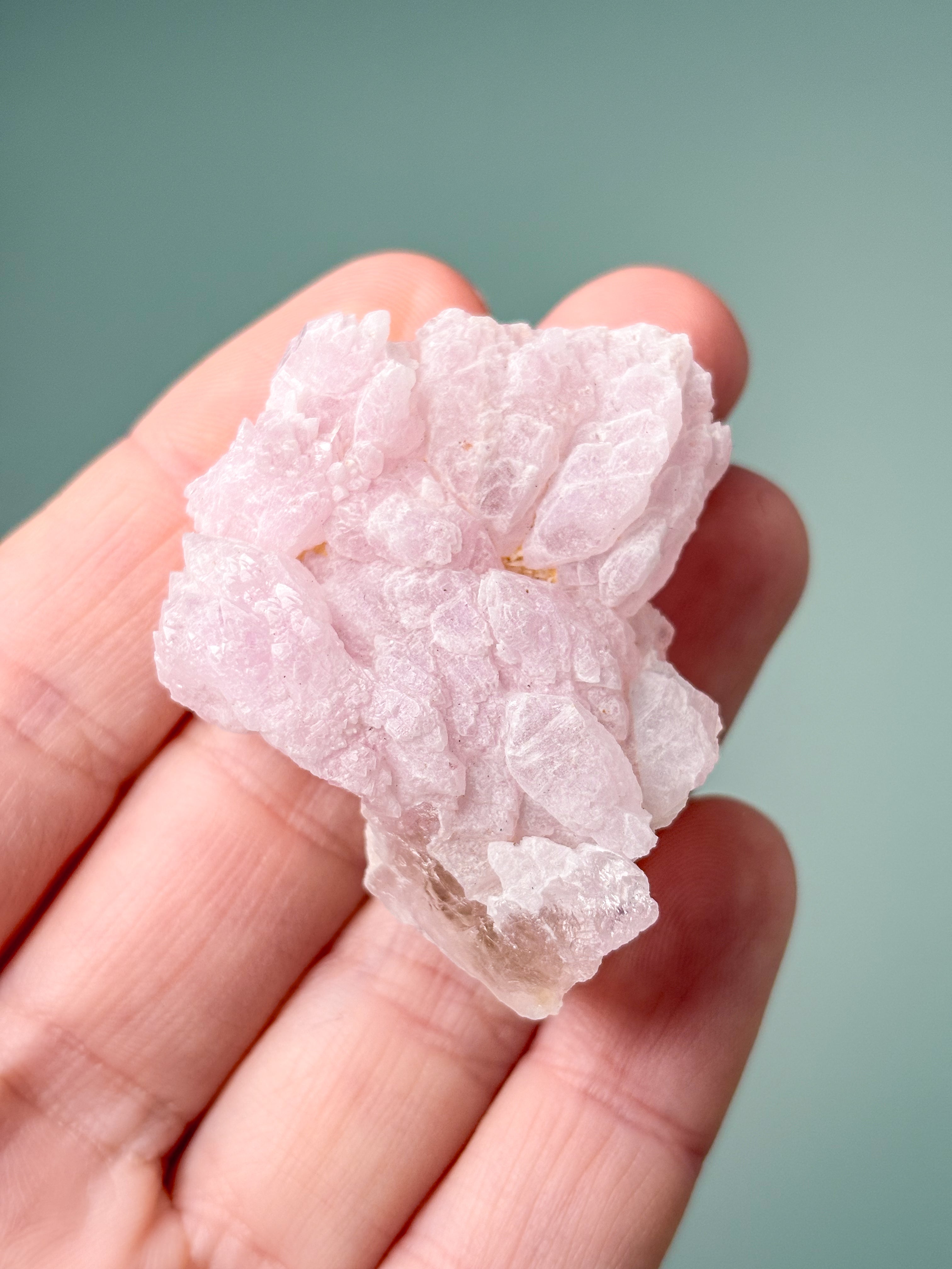 Kristalliserad rosenkvarts exklusiv kvalitet (nr 3)