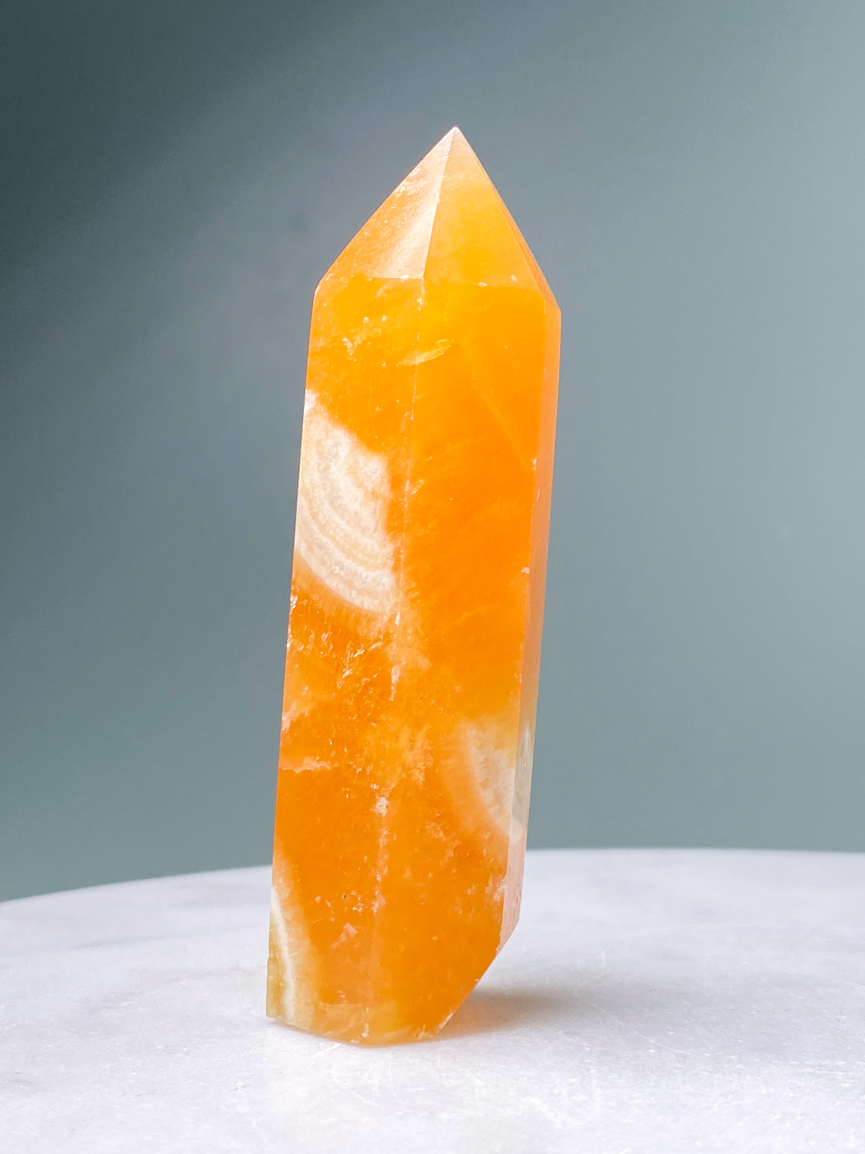 Orange kalcittorn (nr 2)