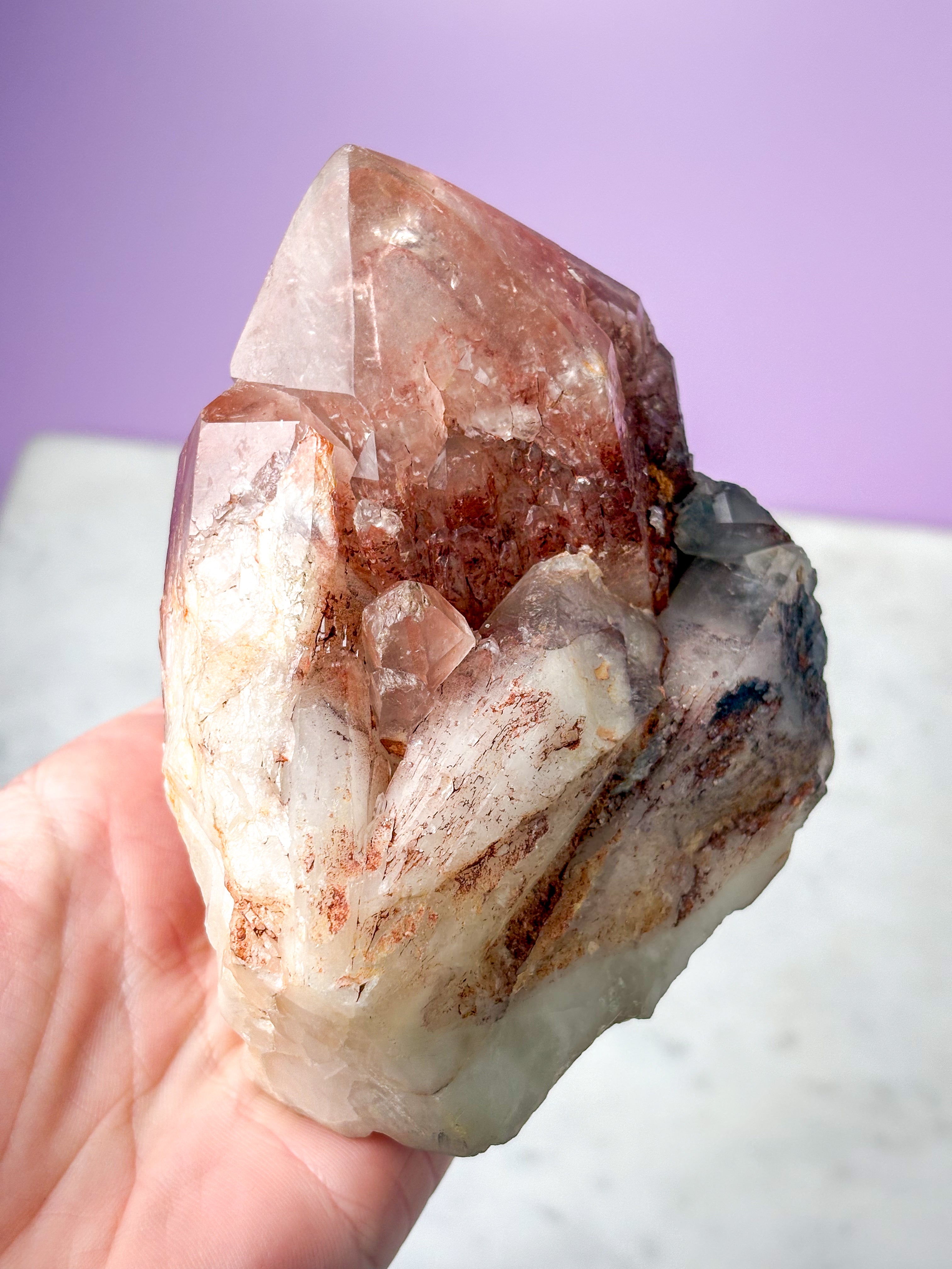 Rød Lithium Kvarts Klynge (Nr. 2)