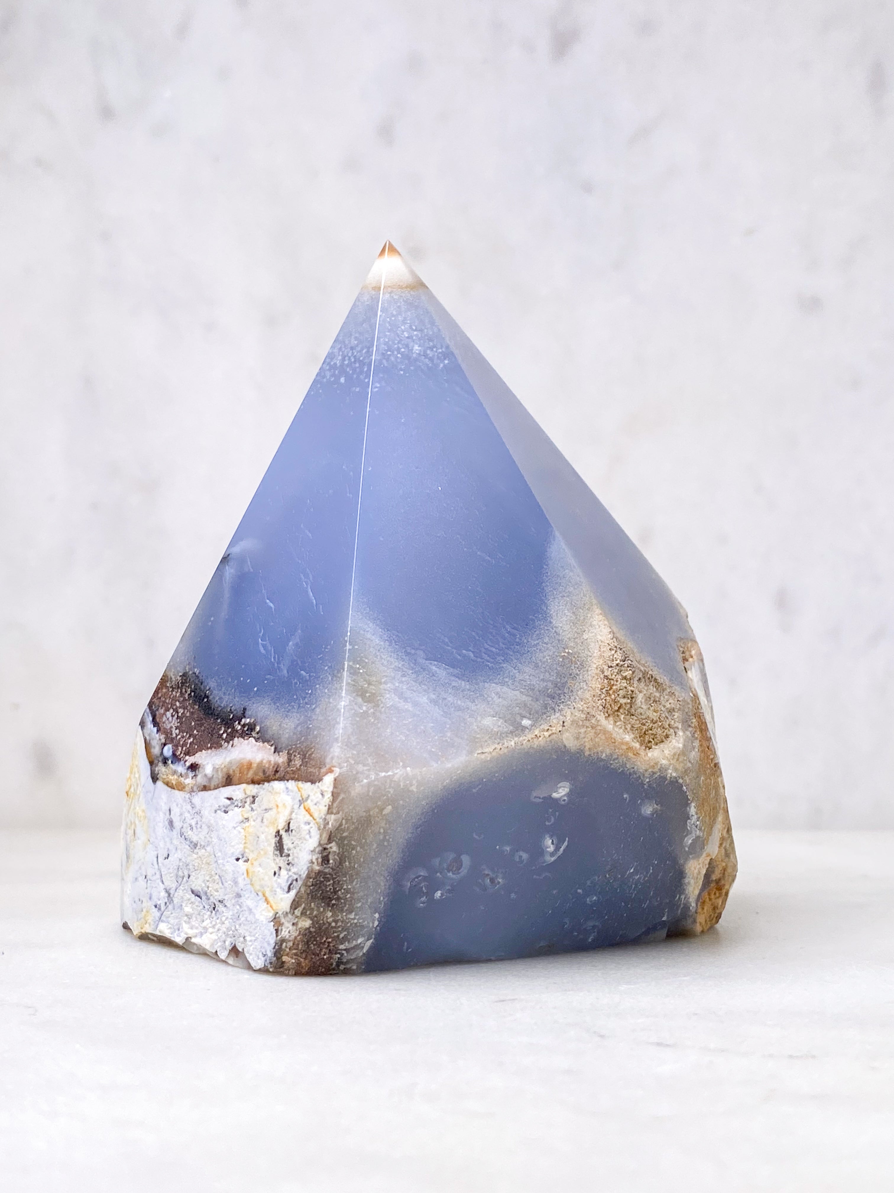 Blå Chalcedon Semi Poleret Spids (Nr. 4)