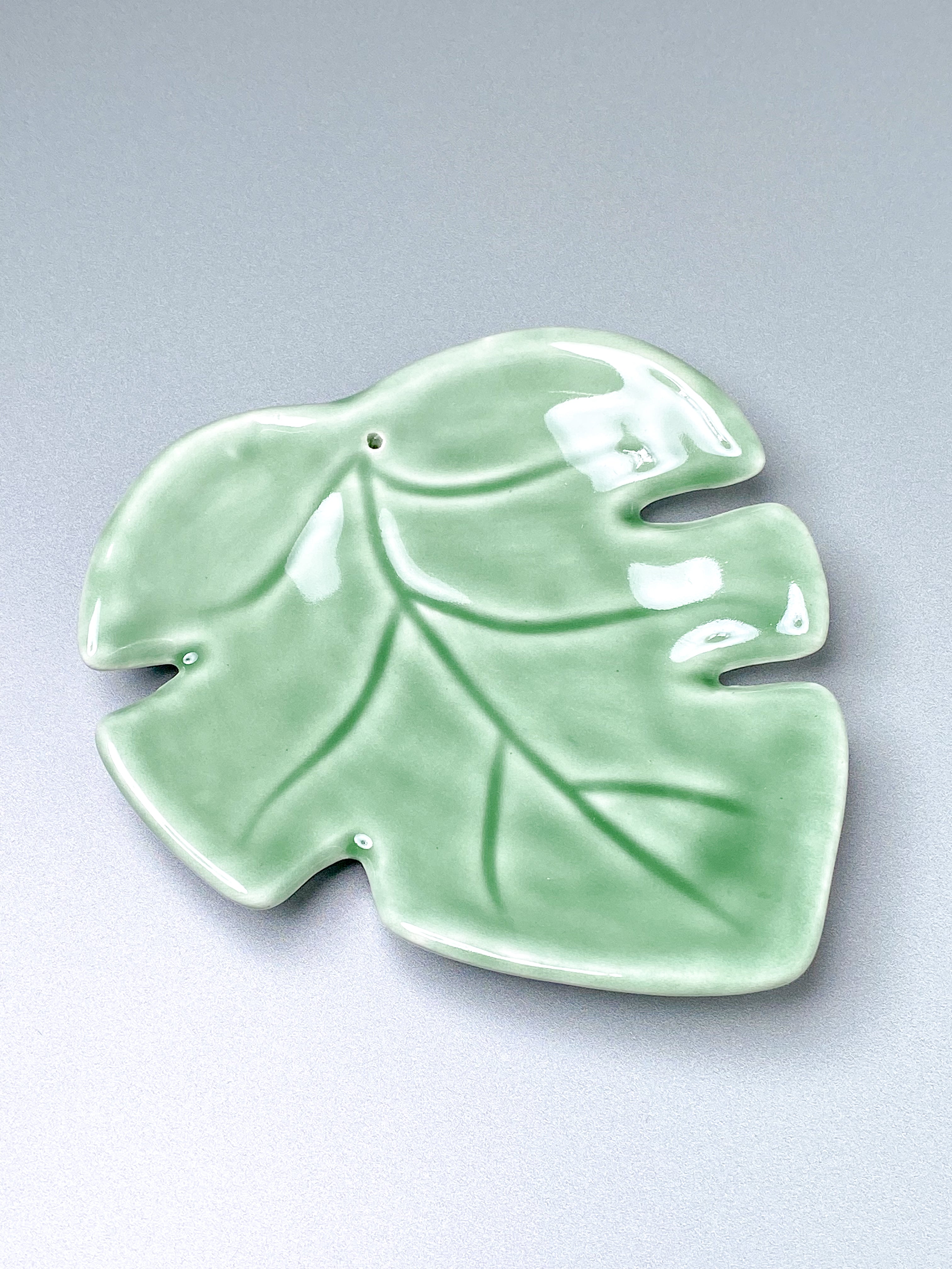 Rökelsehållare Precious Wood, Round (Brass Stars and Moon)