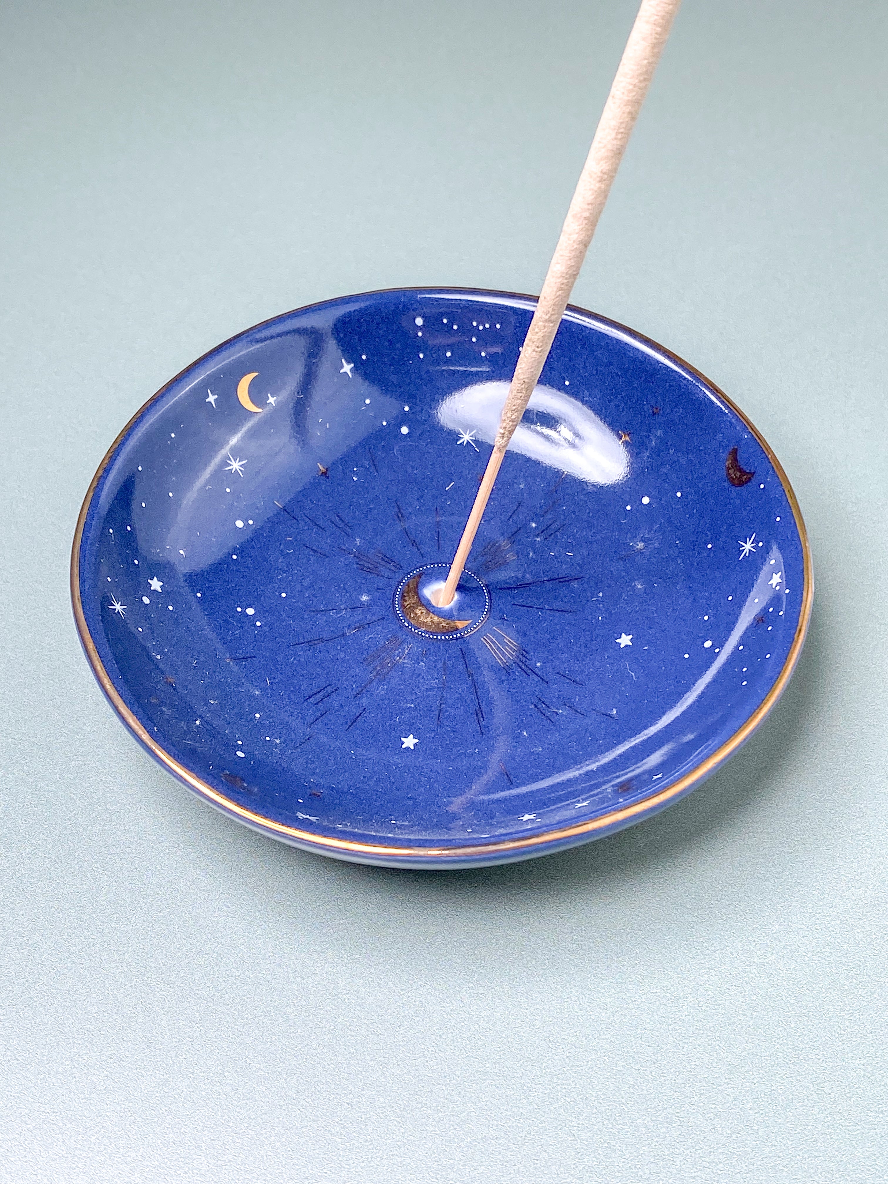 Rökelsehållare Precious Wood, Round (Brass Stars and Moon)