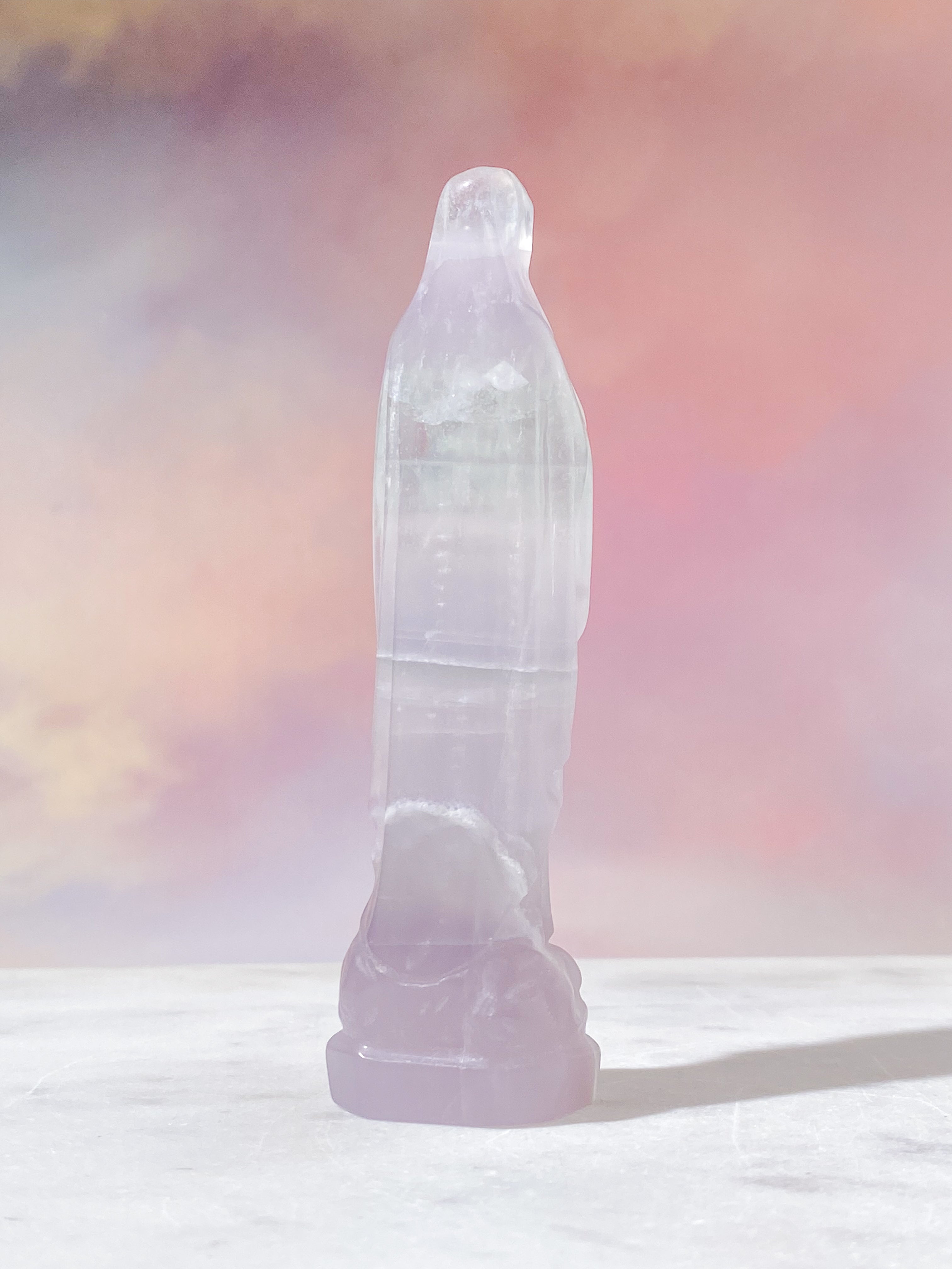 Lavendel (Yttrium) Fluorit Madonna (Nr. 2)