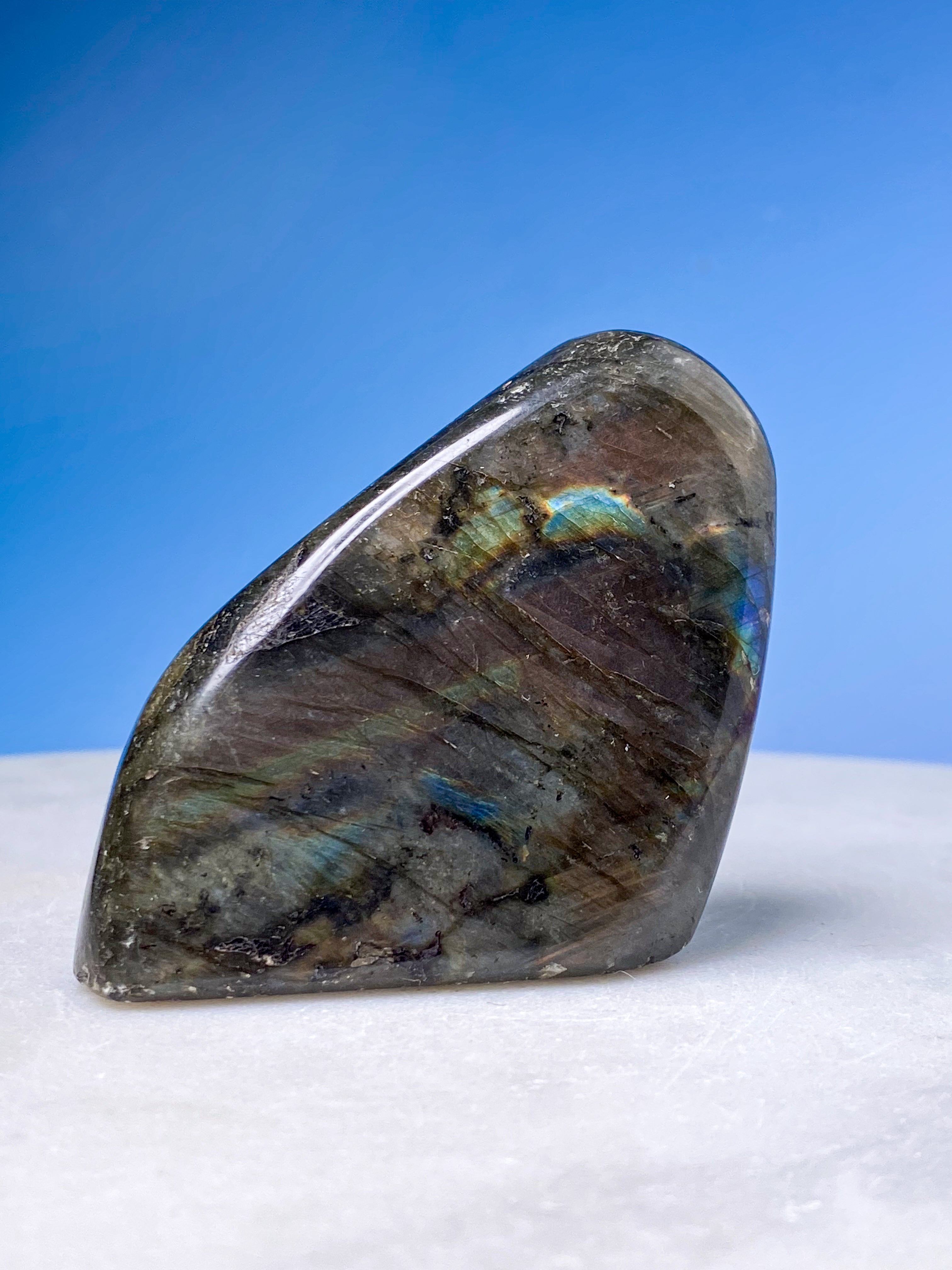 Labradorit Friform (nr 2)