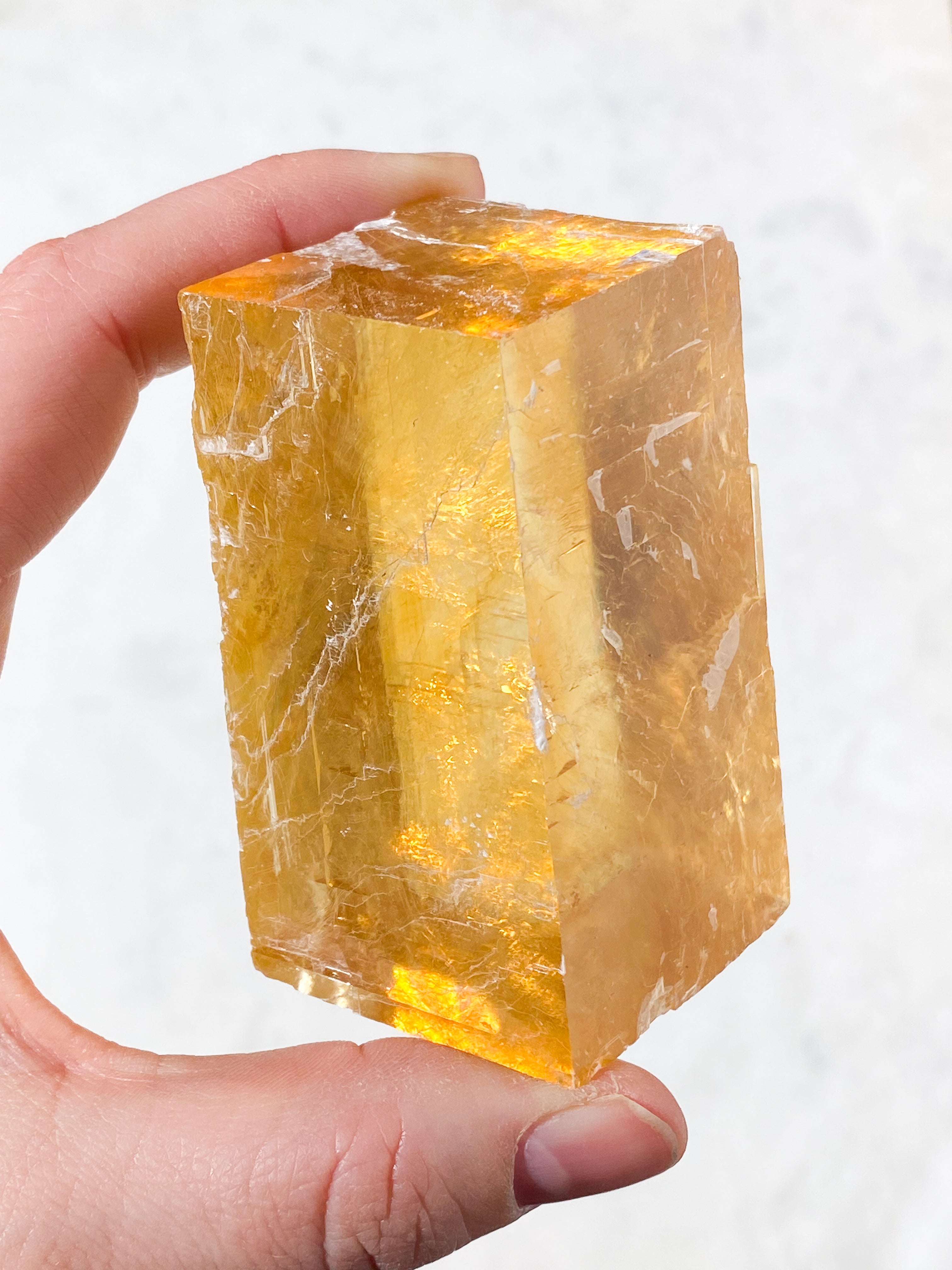 Optisk honungskalkcit rå (nr 10)