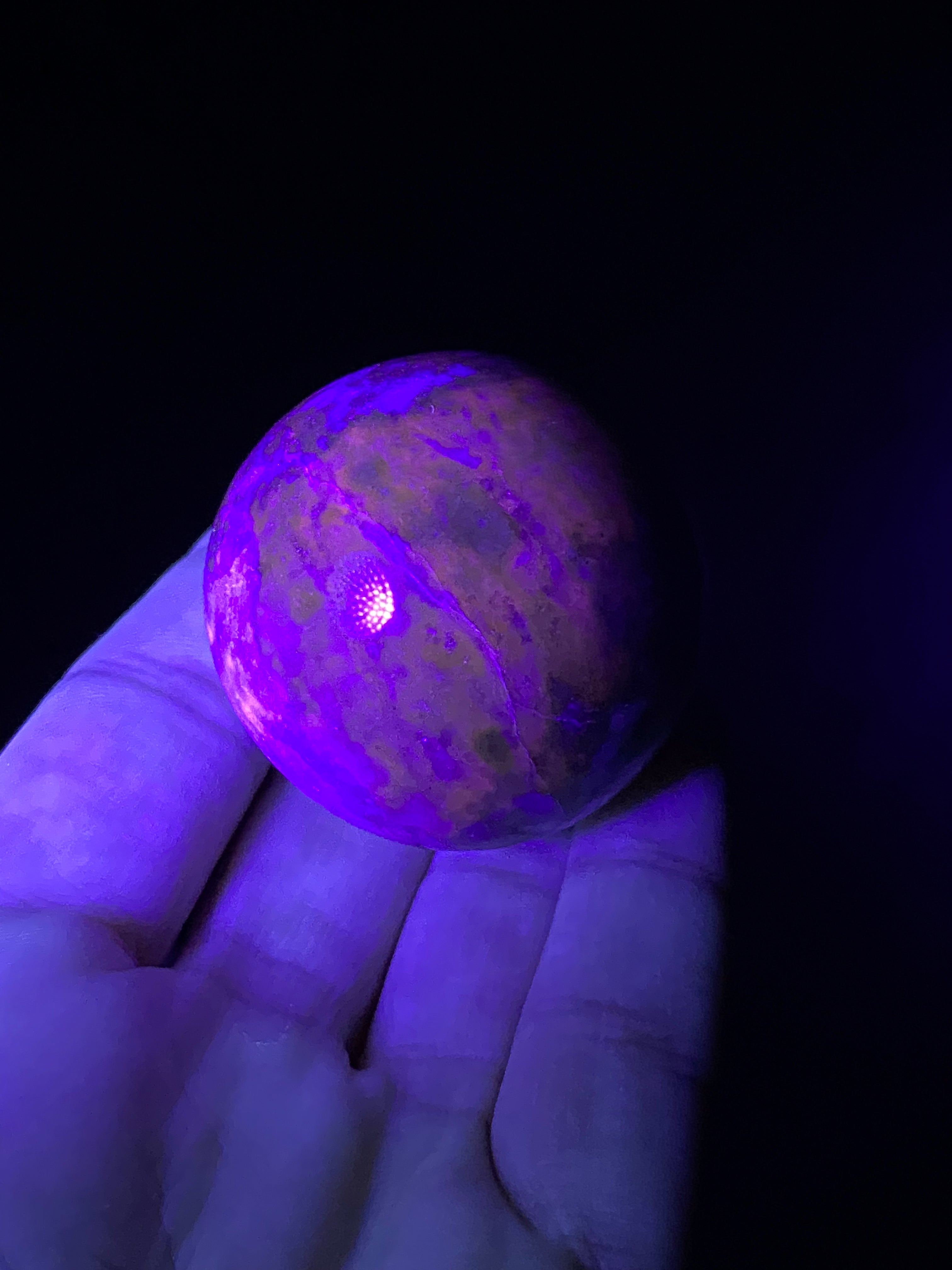 Monet Hackmanit Kula (Nr. 2)