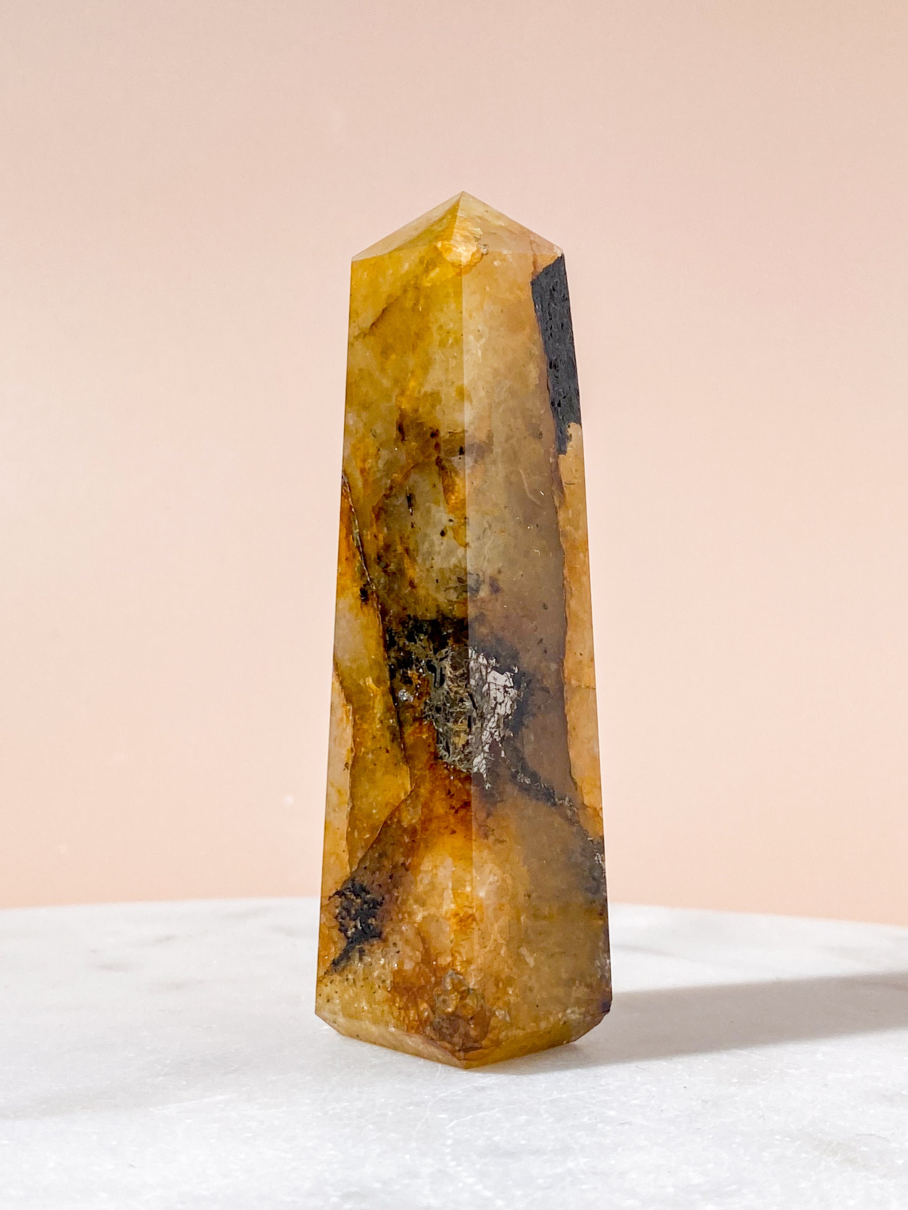 Gyllene helbrägdagörare med pyrittorn (nr 2)