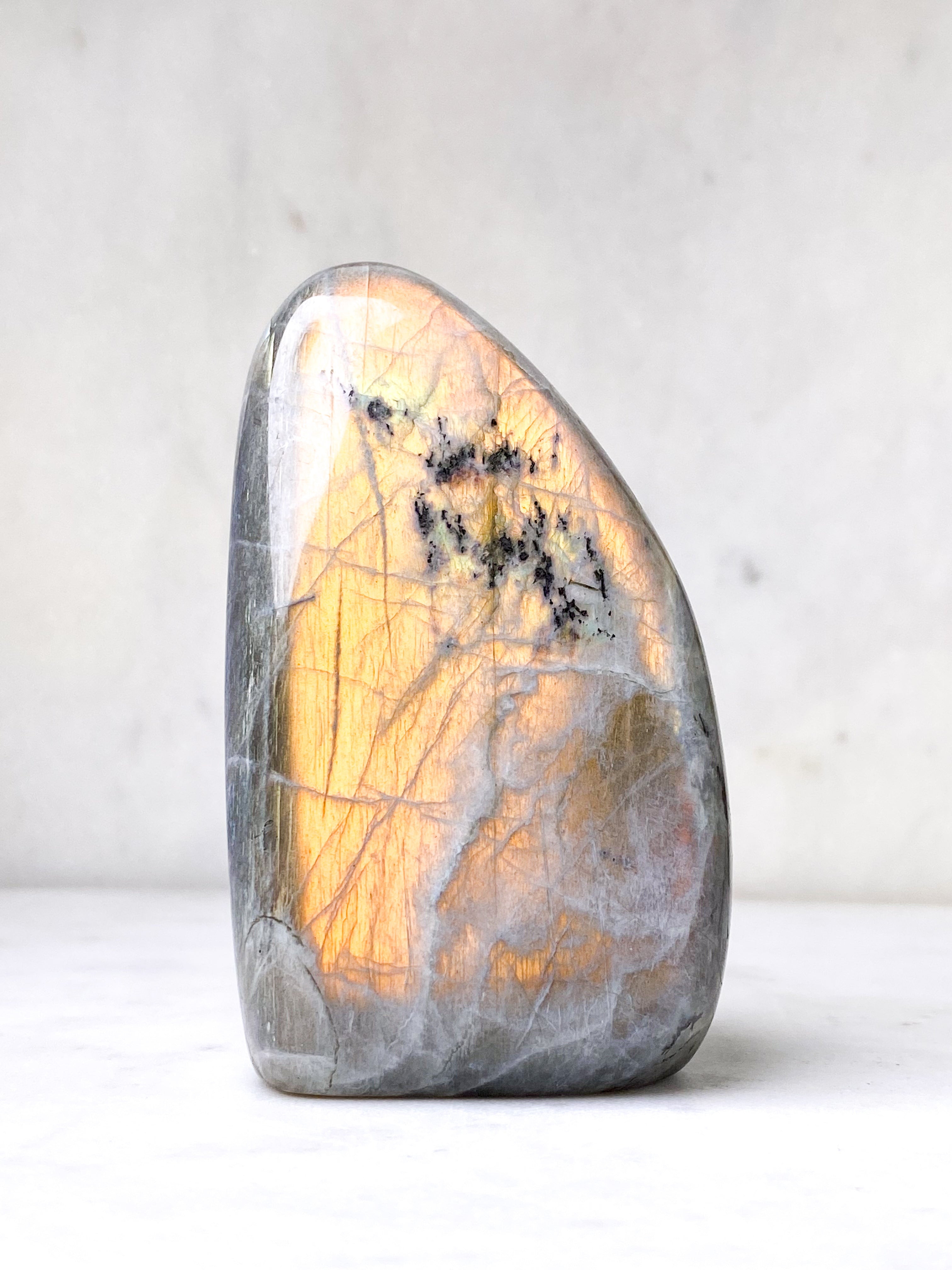 Guld labradorite hjärta