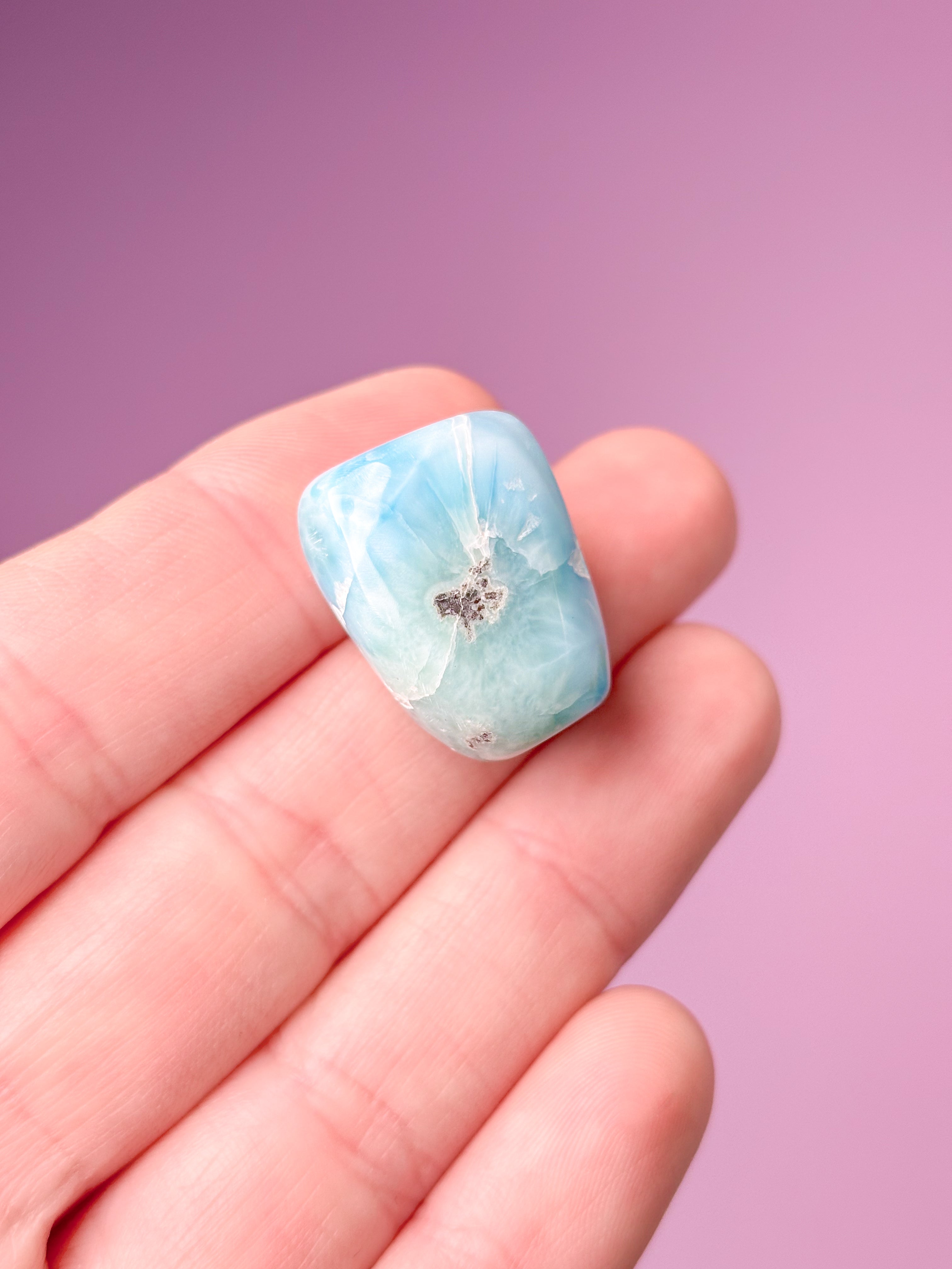 Larimar Pocket Stone Polished (nr 37) Exklusiv kvalitet