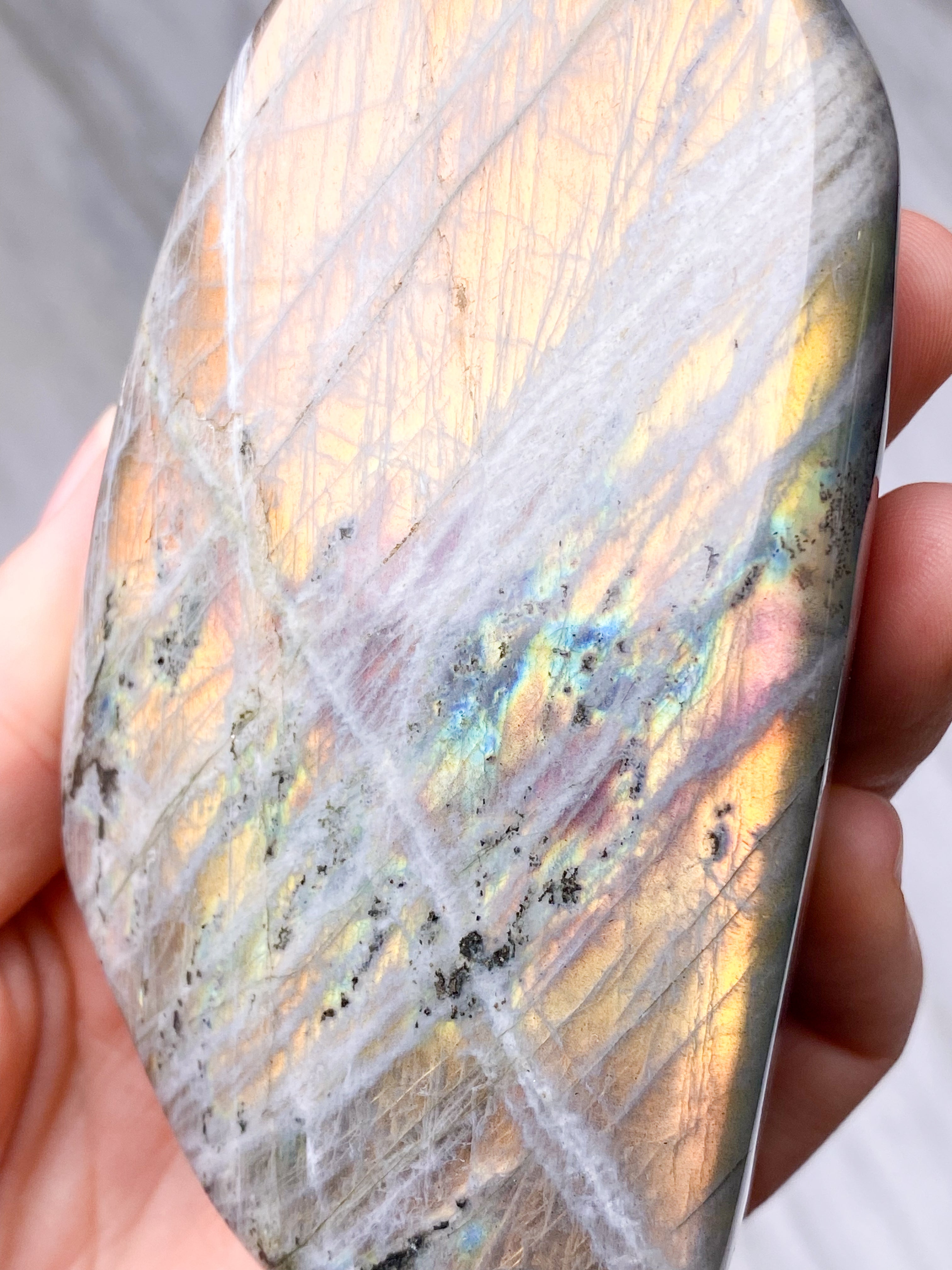 Guld labradorite hjärta