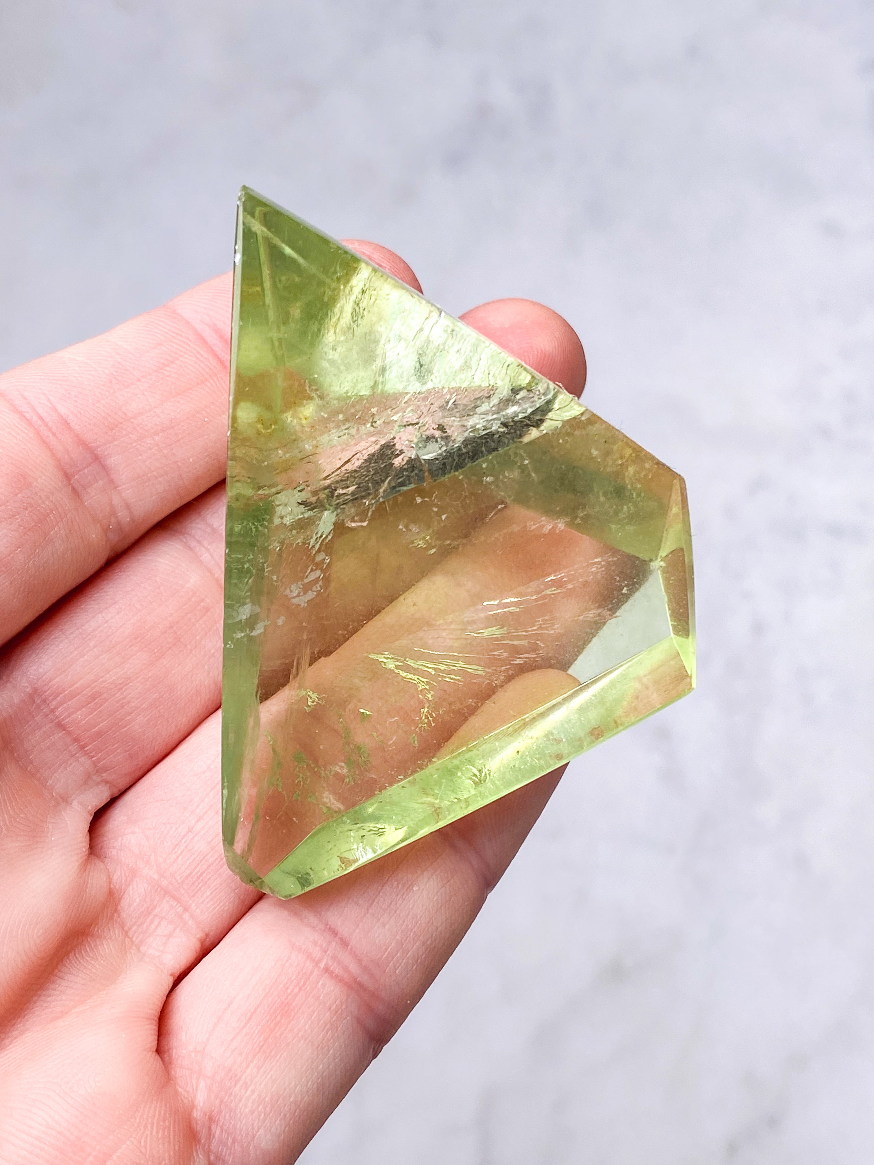 Grönt äpple Fluorit Freeform (nr 21) (Exklusivt)