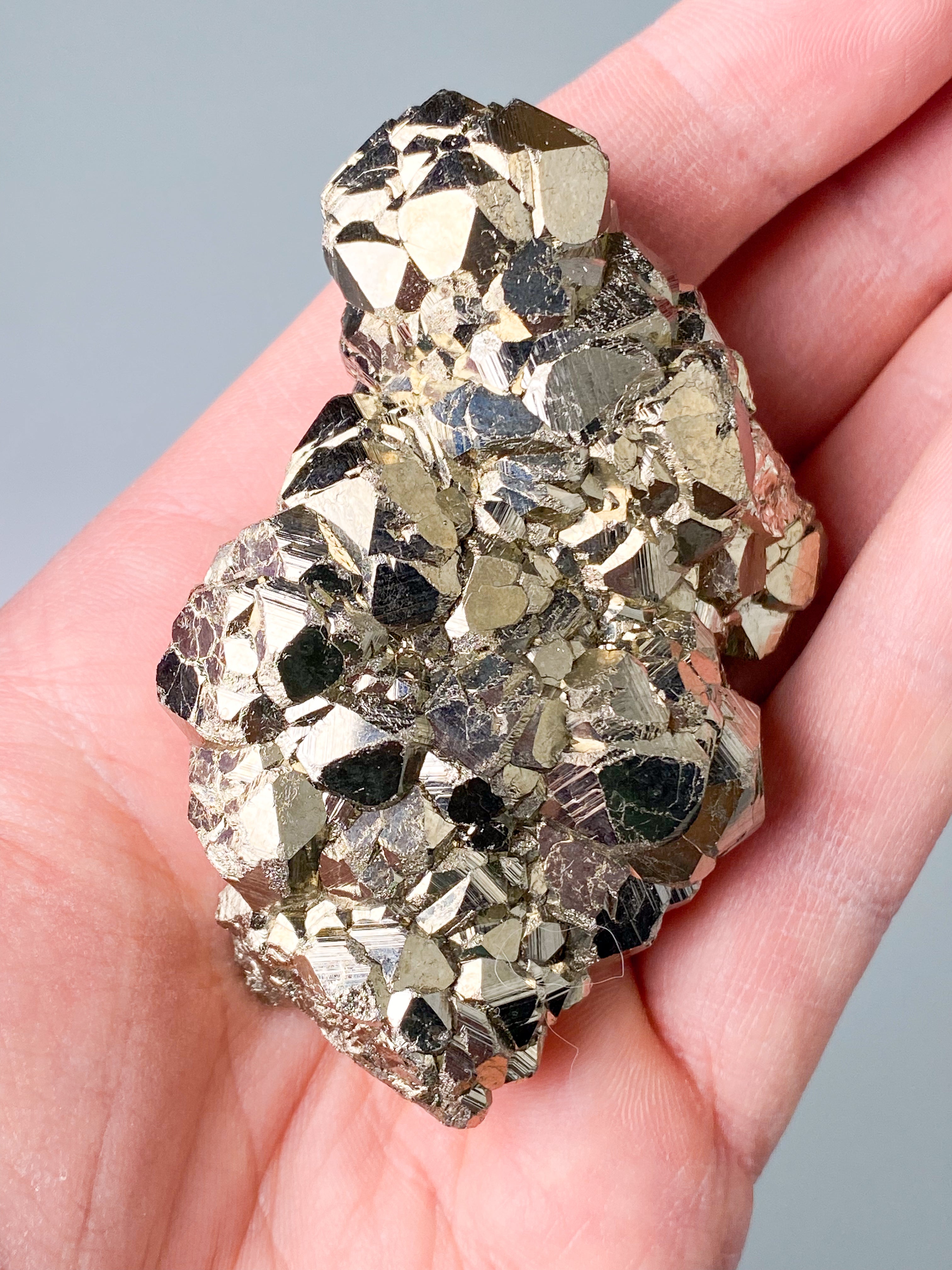 Pyritkluster (nr 10)