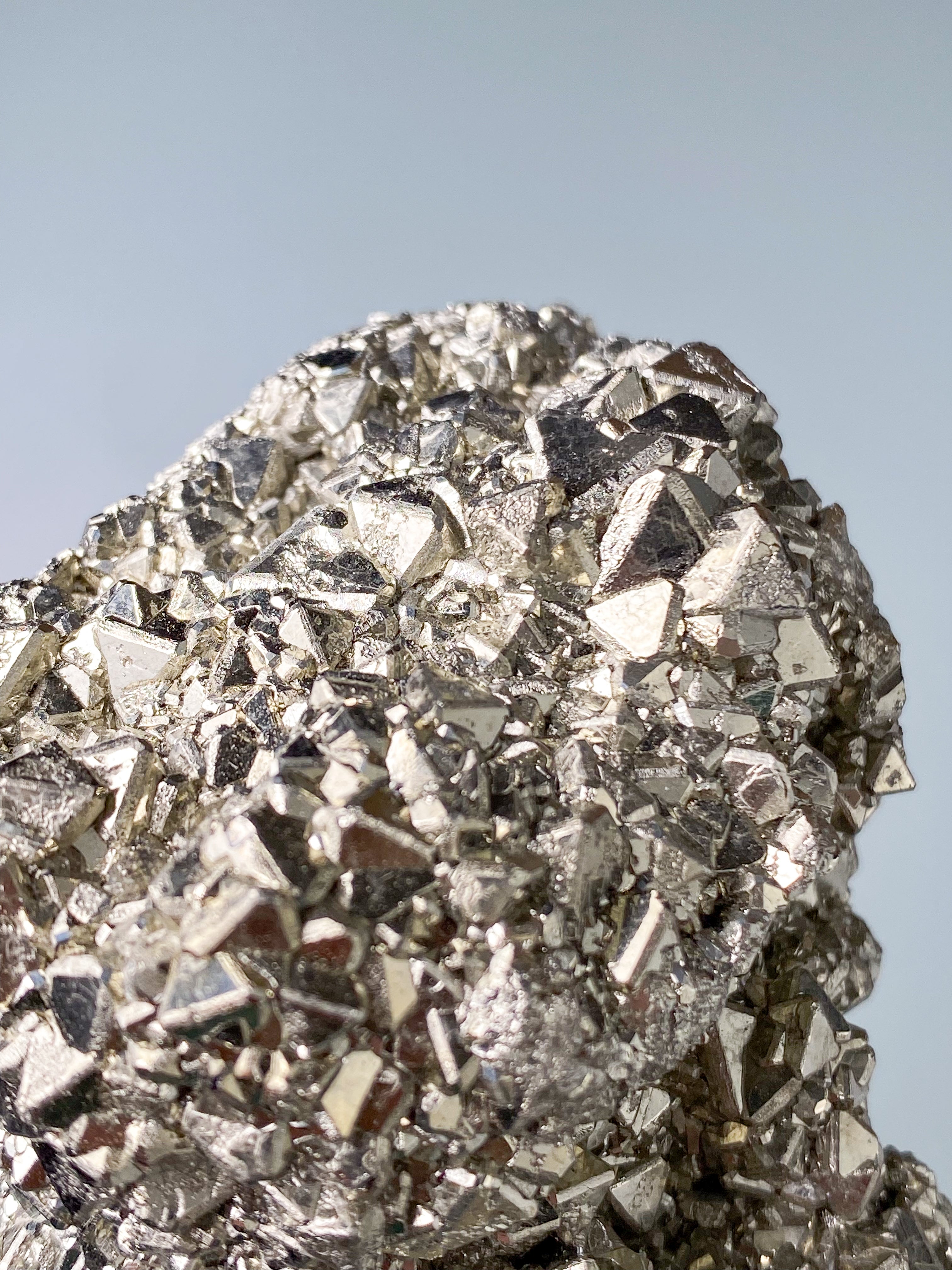 Pyritkluster (nr 13)