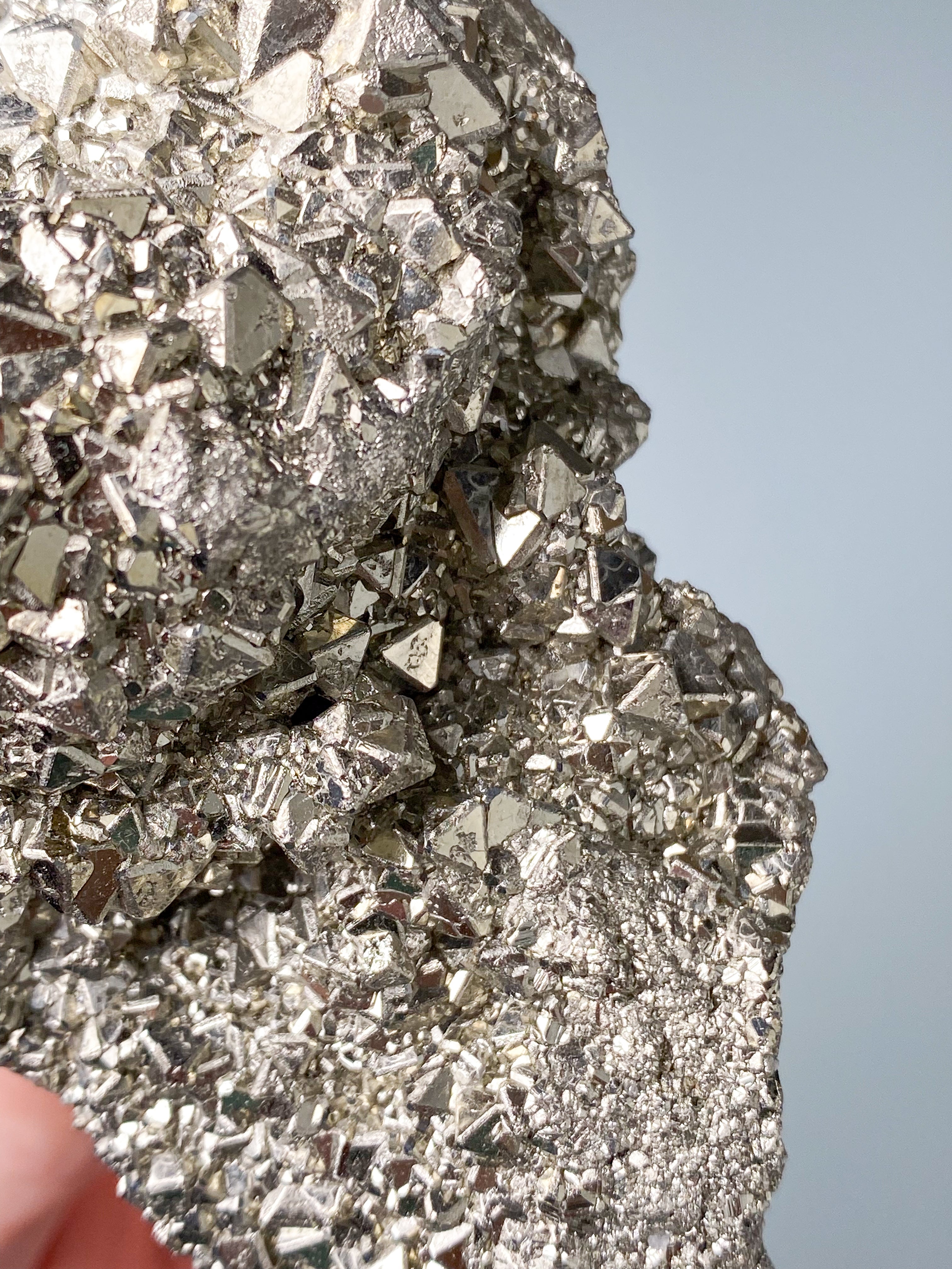 Pyritkluster (nr 13)