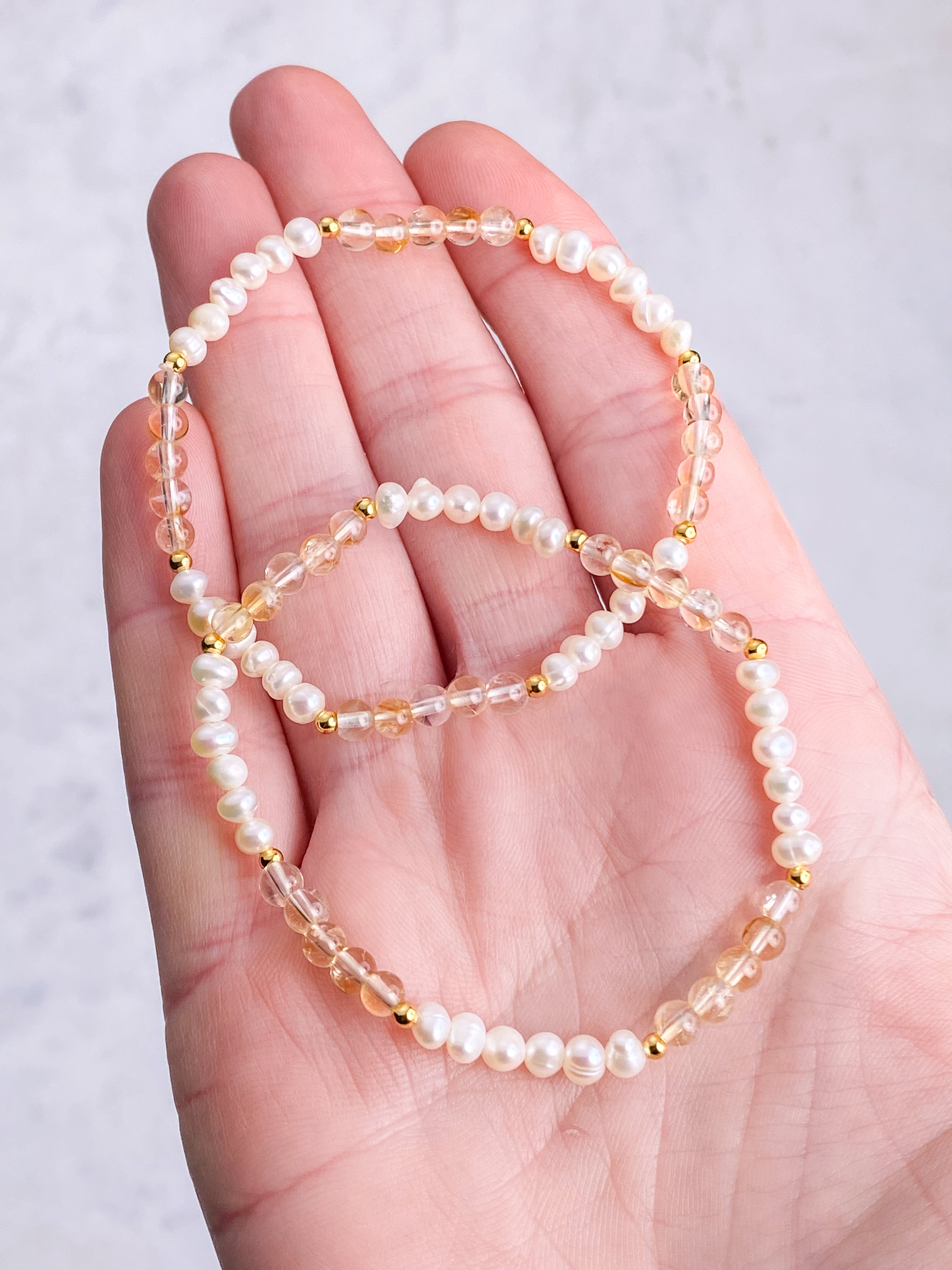 Citrin & Ferskvandsperle Armbånd