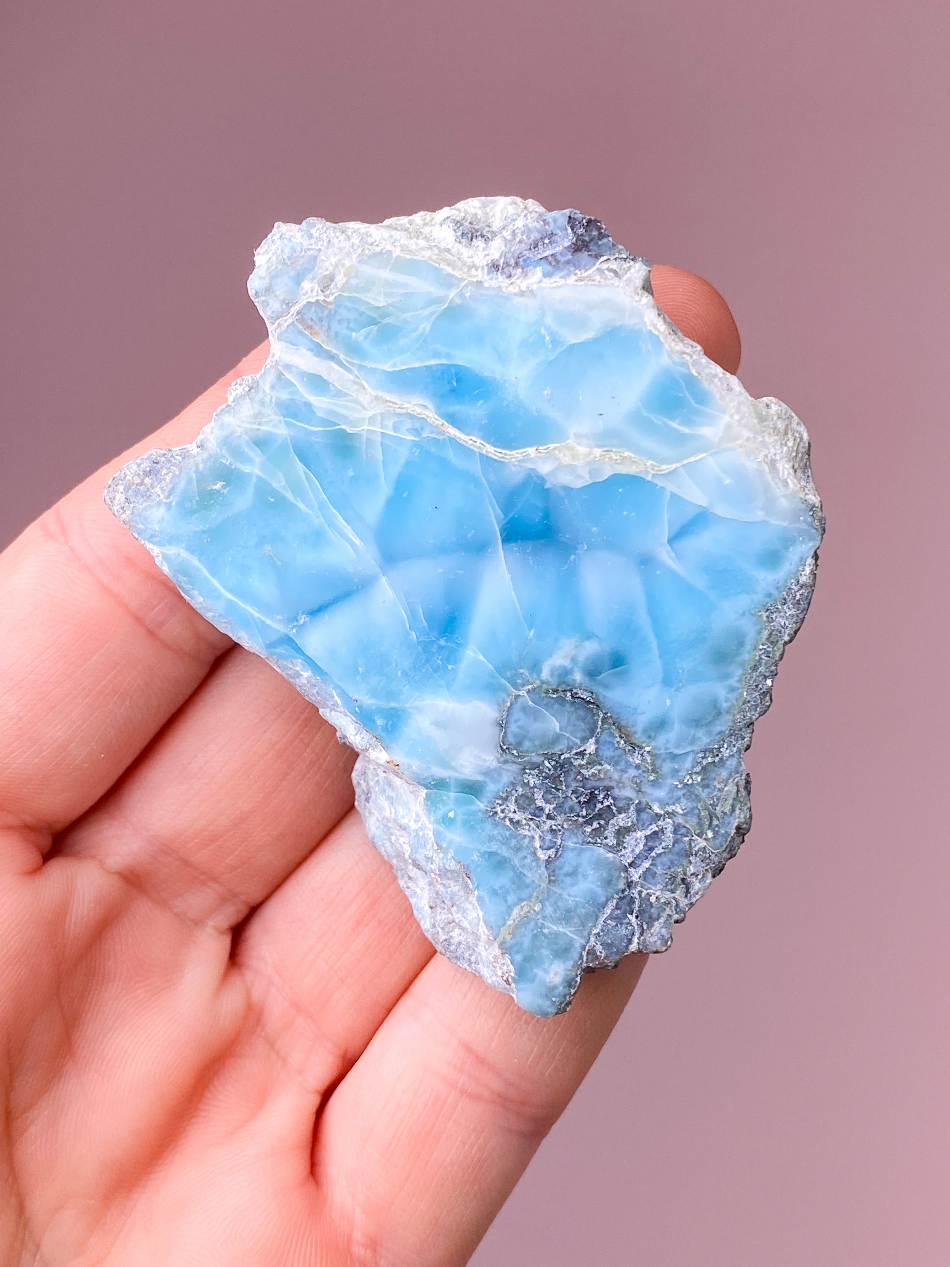 Larimar Halvpolerad (nr 16)