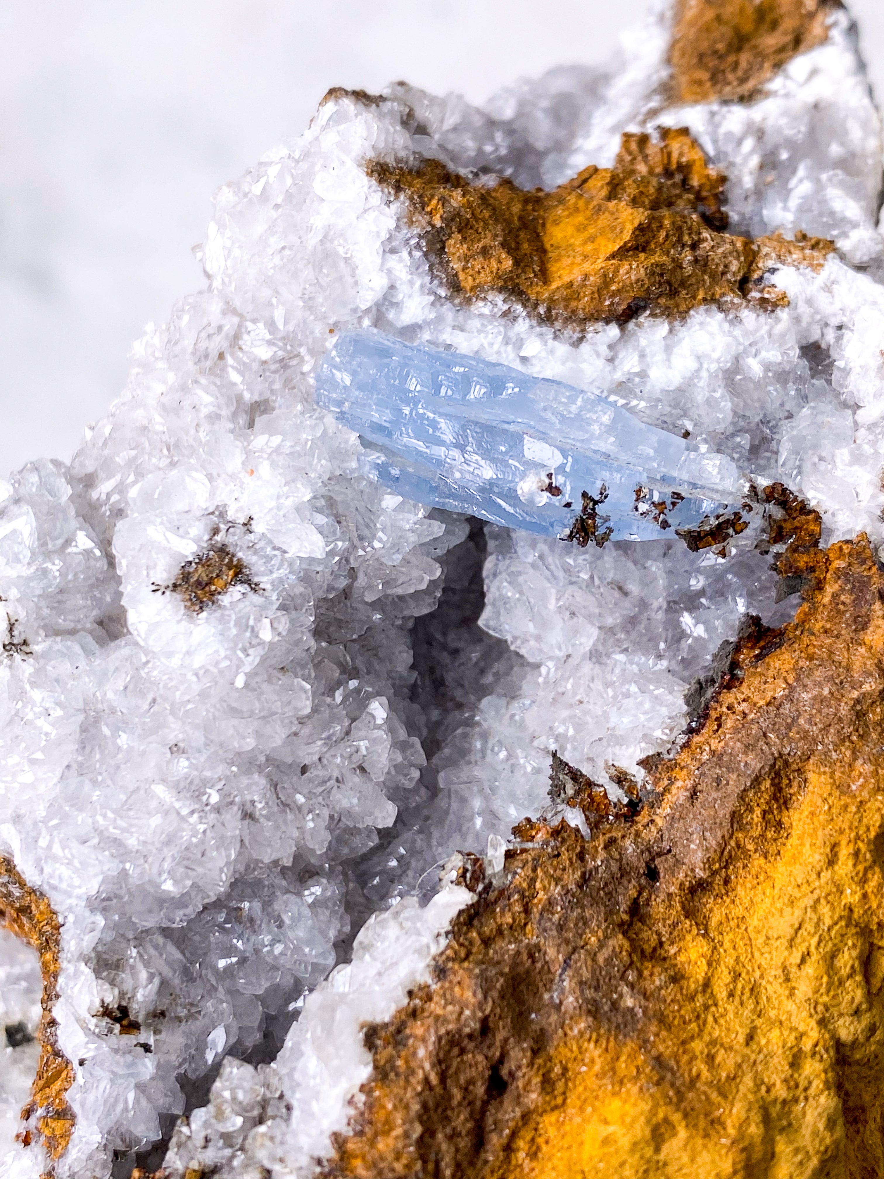 Blå barytkluster (nr 4)