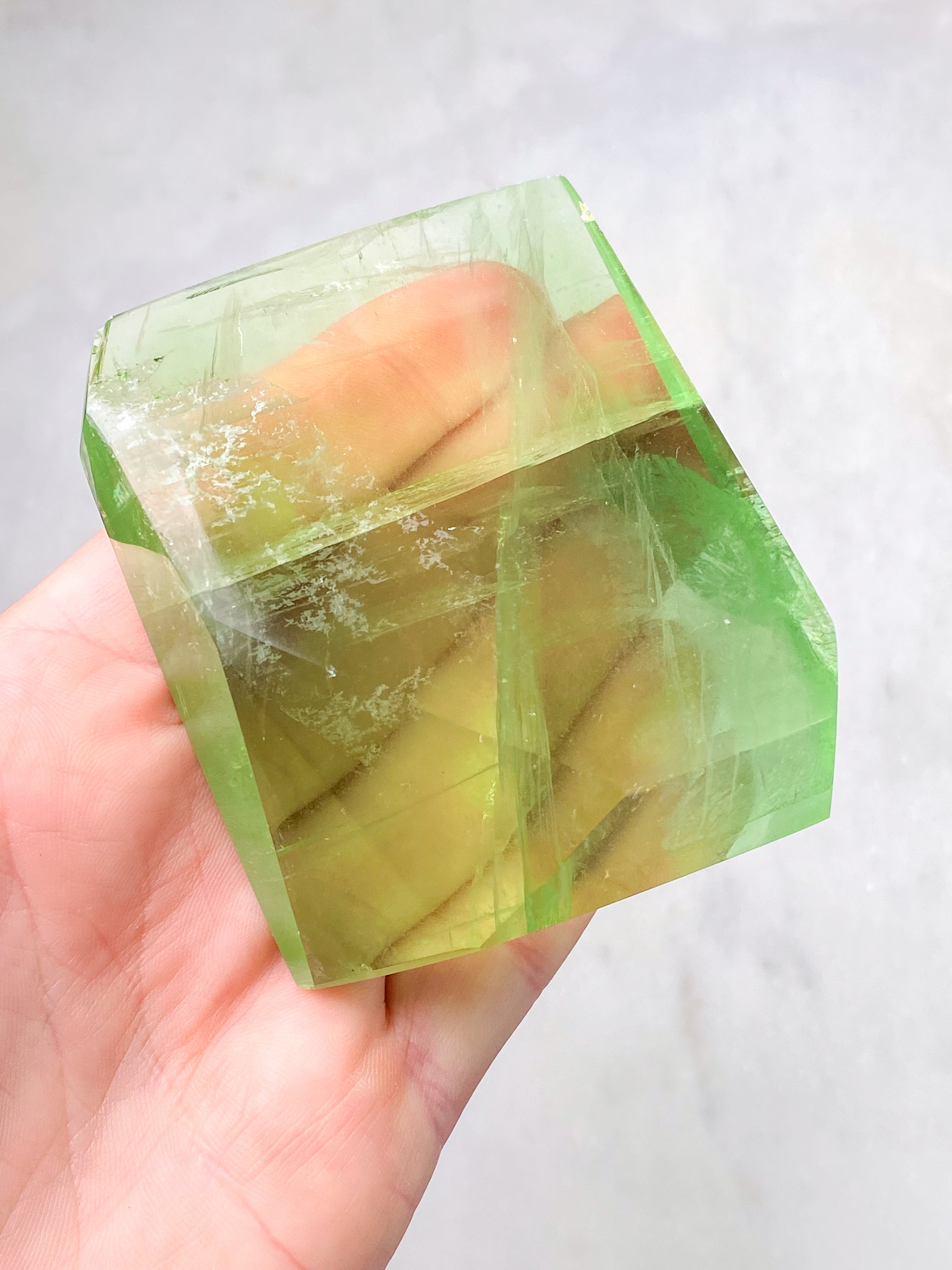 Apple Green Fluorit Freeform (Nr. 4)
