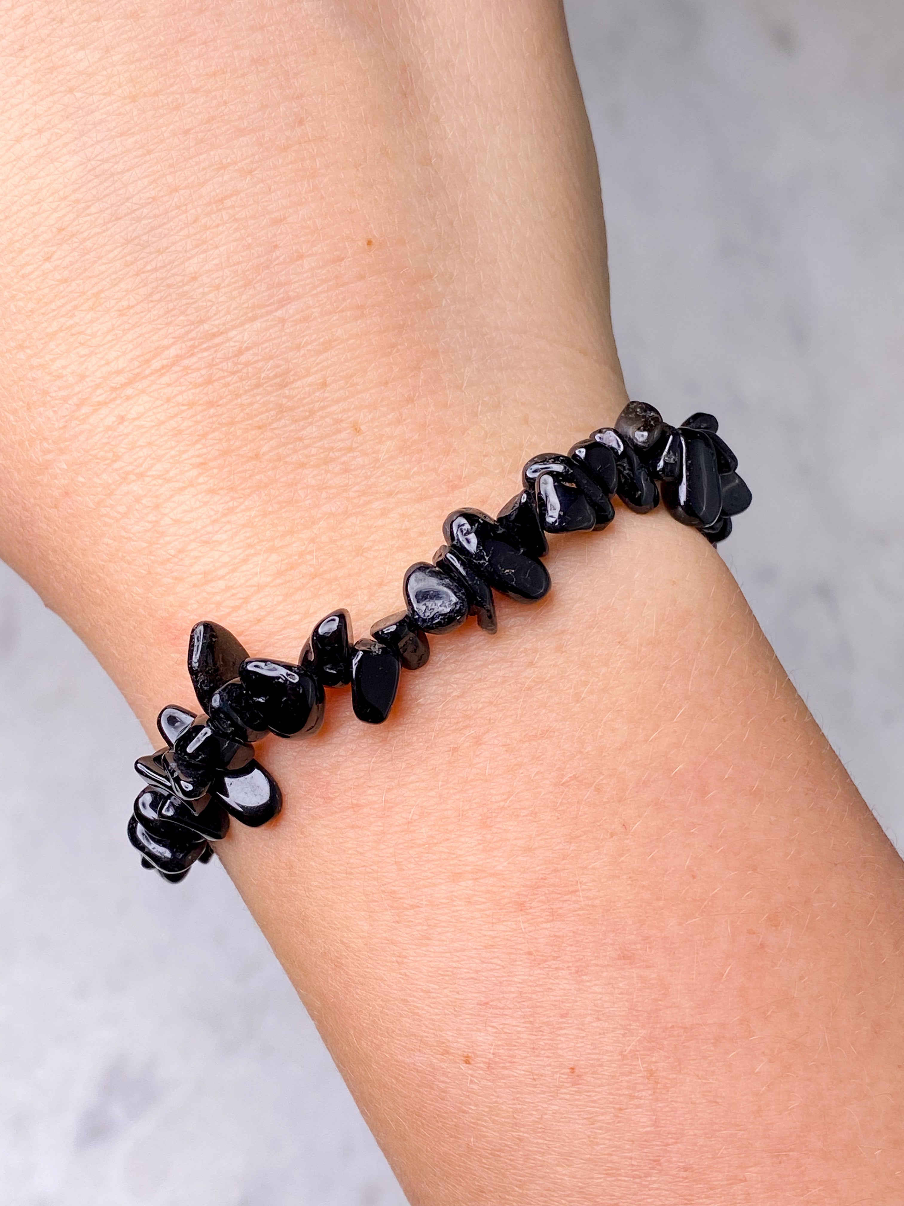 Svart turmalin-chiparmband