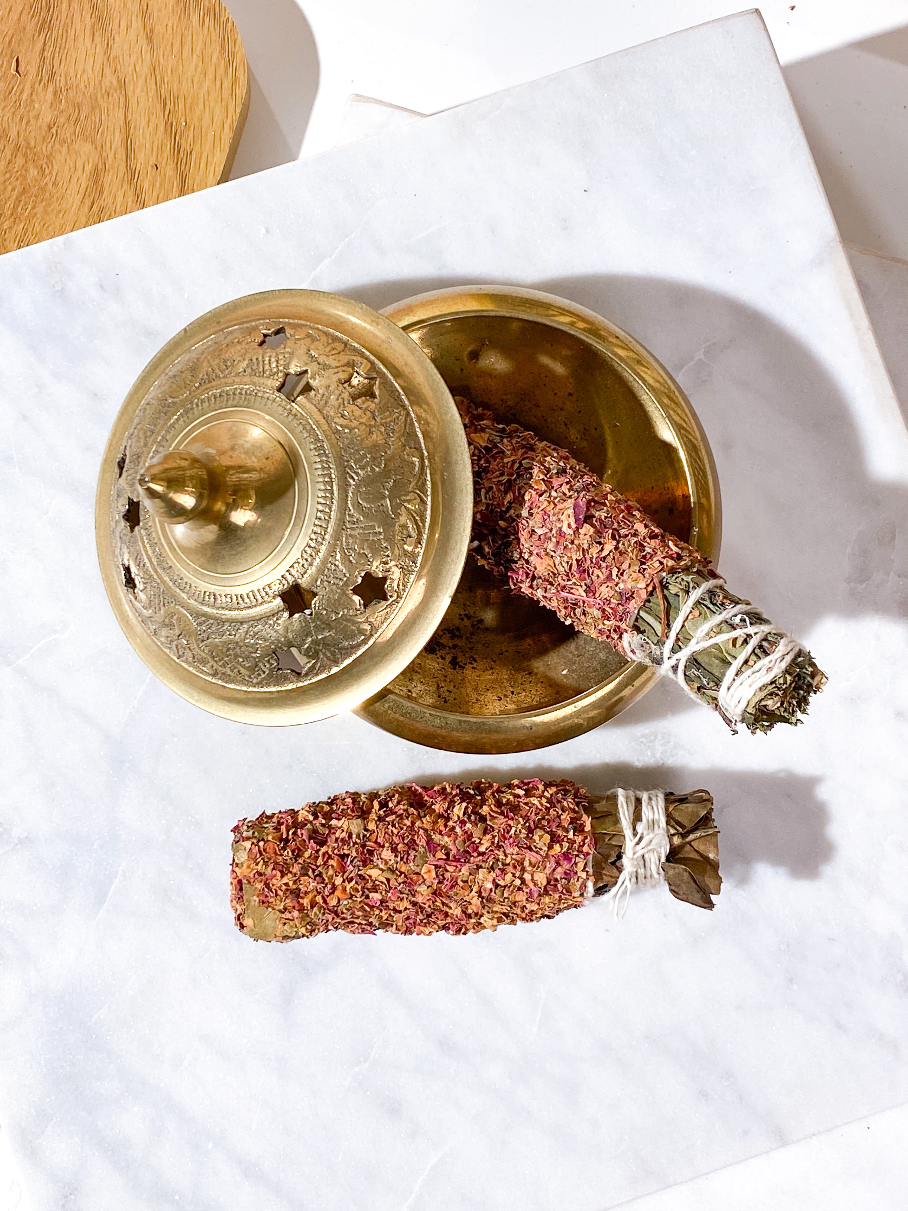 Rosenblad Rökelseknippe