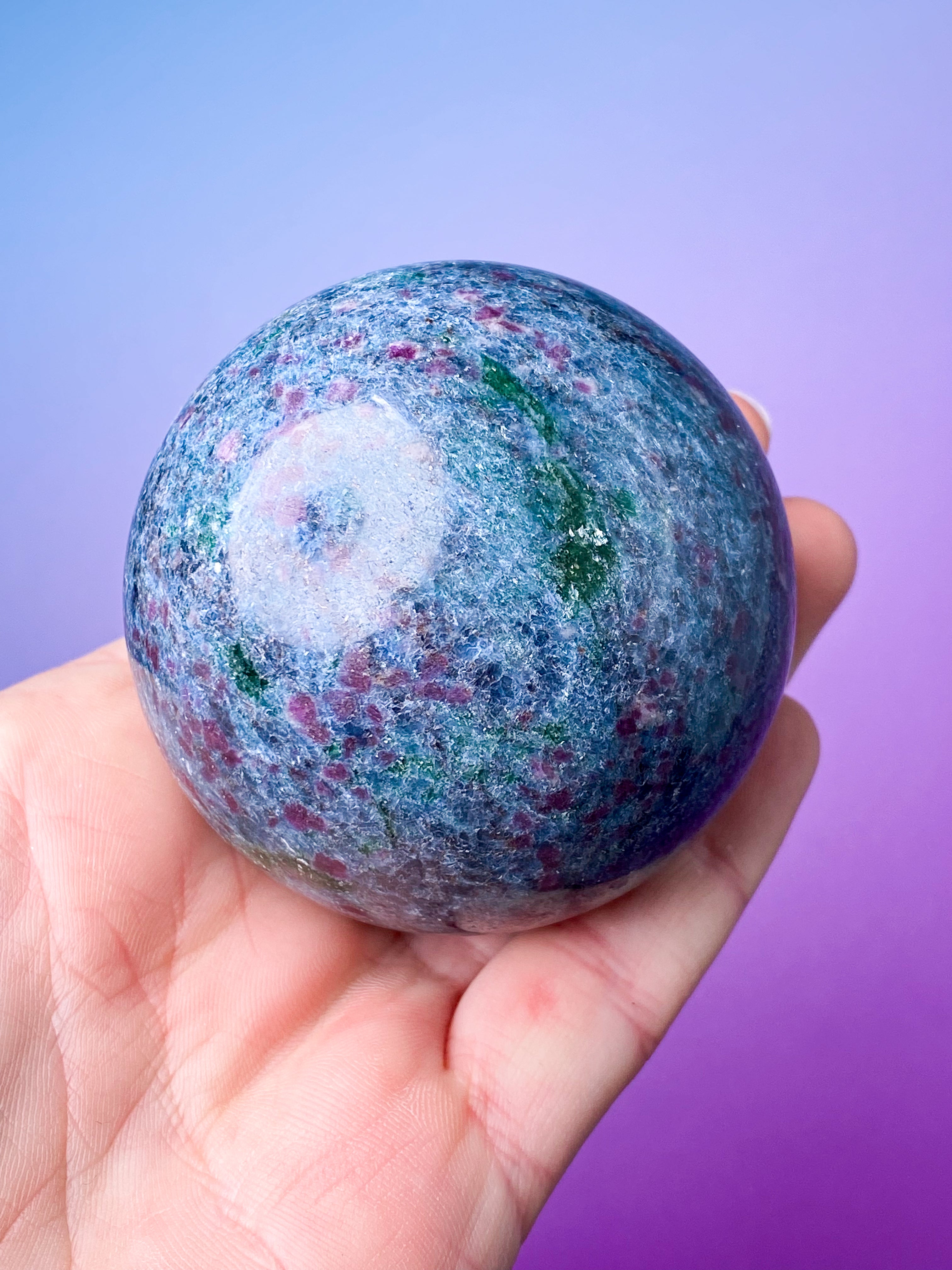 Rubin i kyanitsfär (nr 1)