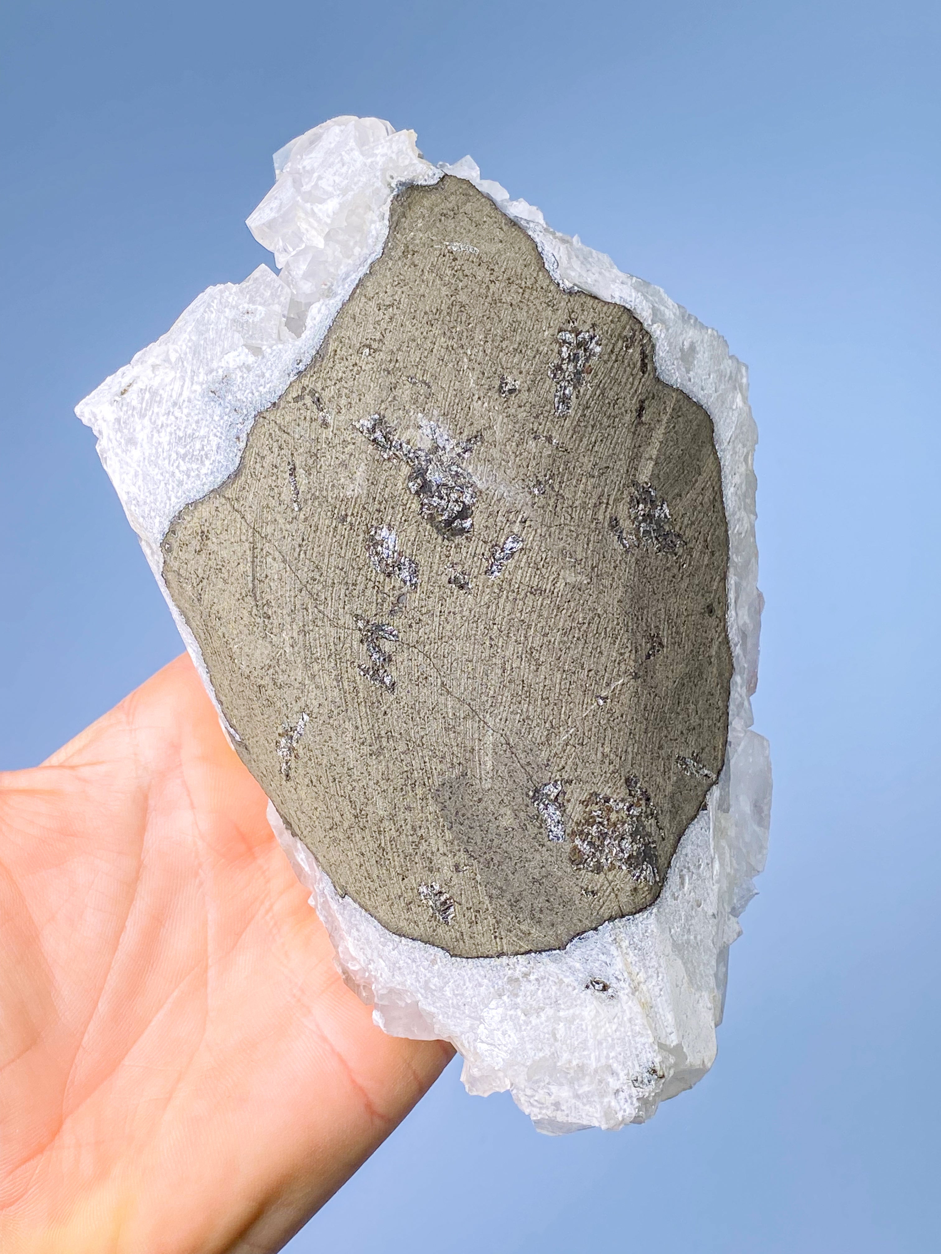 Apofyllitkluster (nr 81)