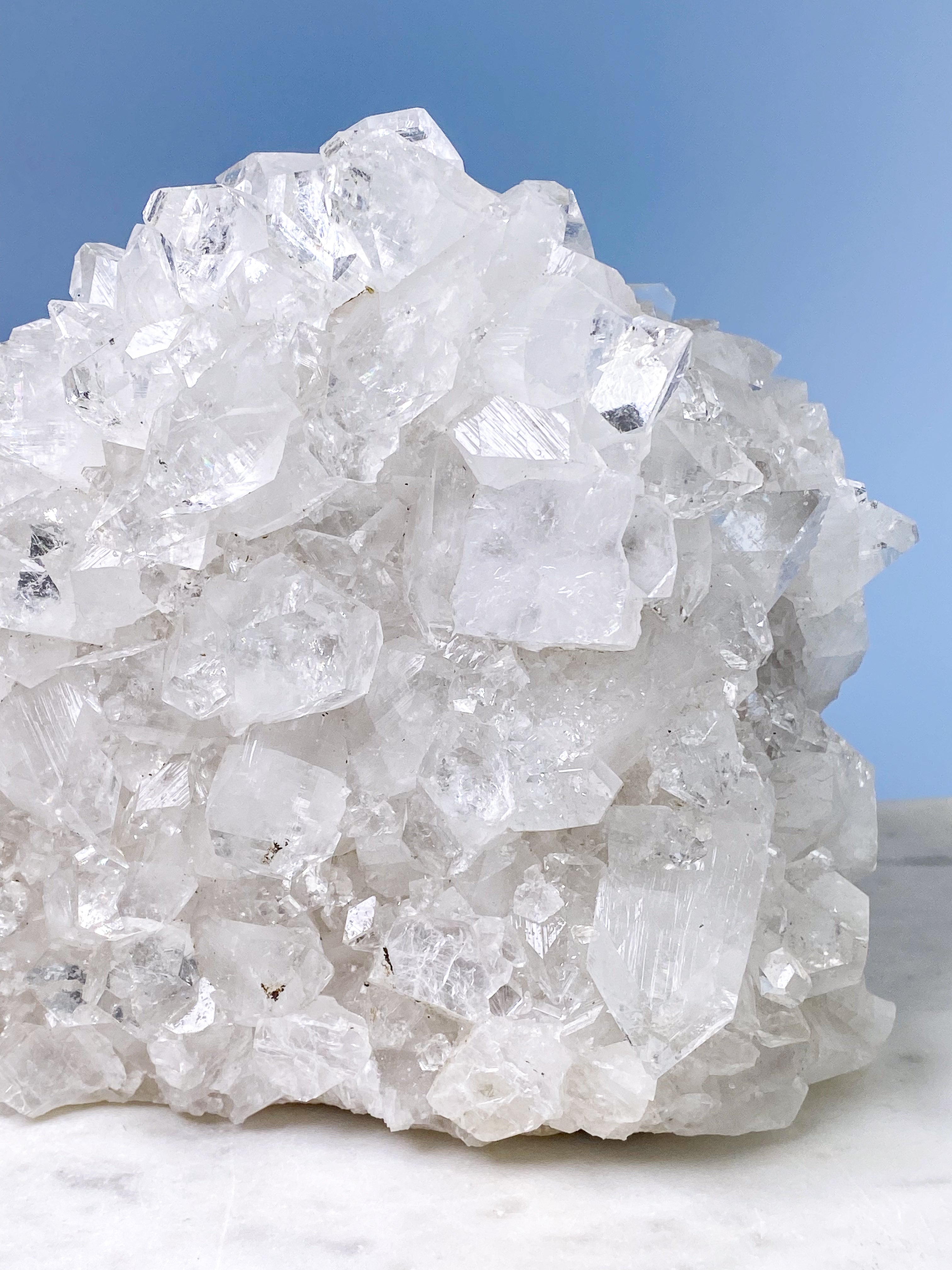 Apofyllitkluster (nr 81)