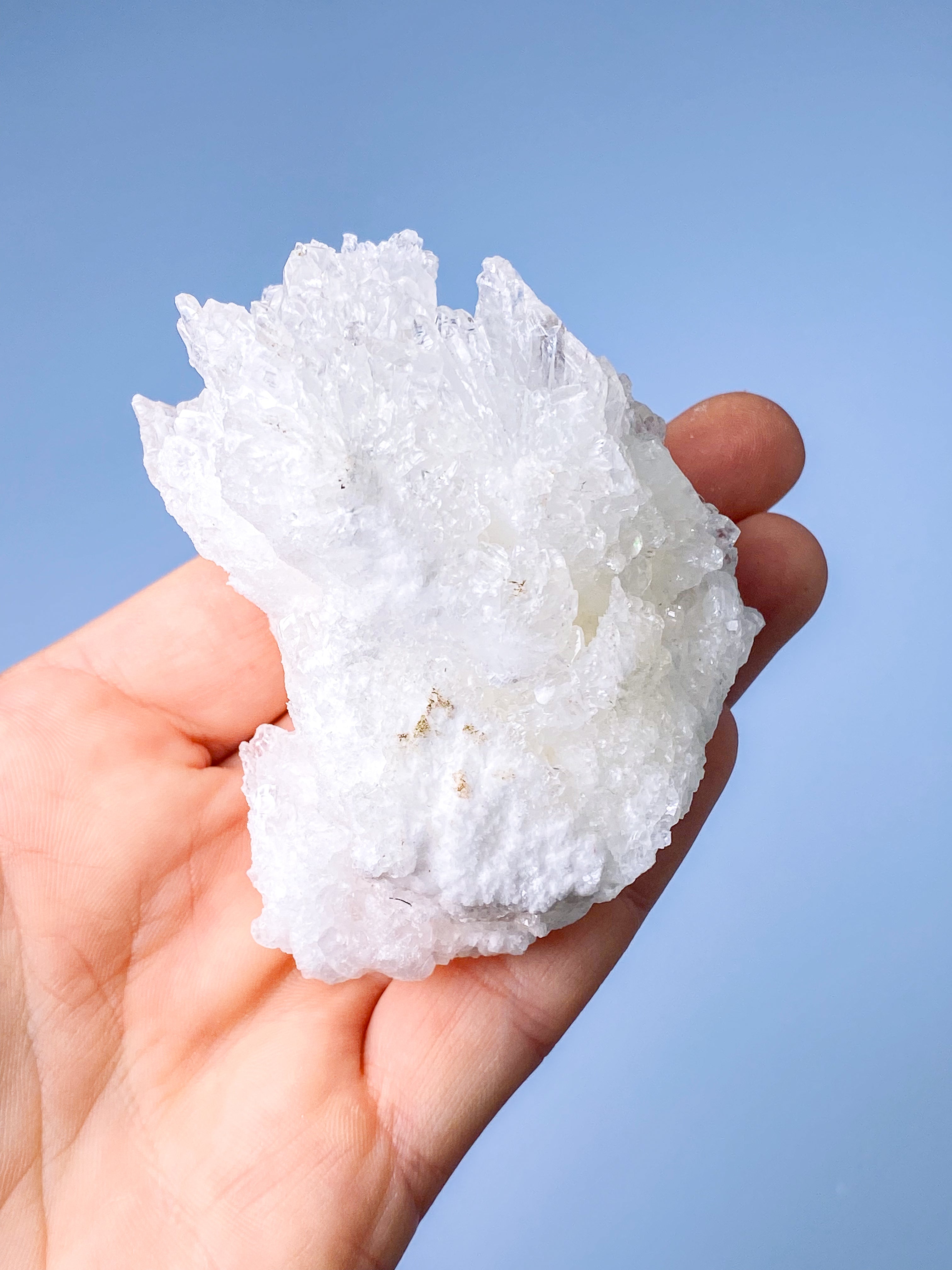 Vitt aragonitkluster (nr 4)