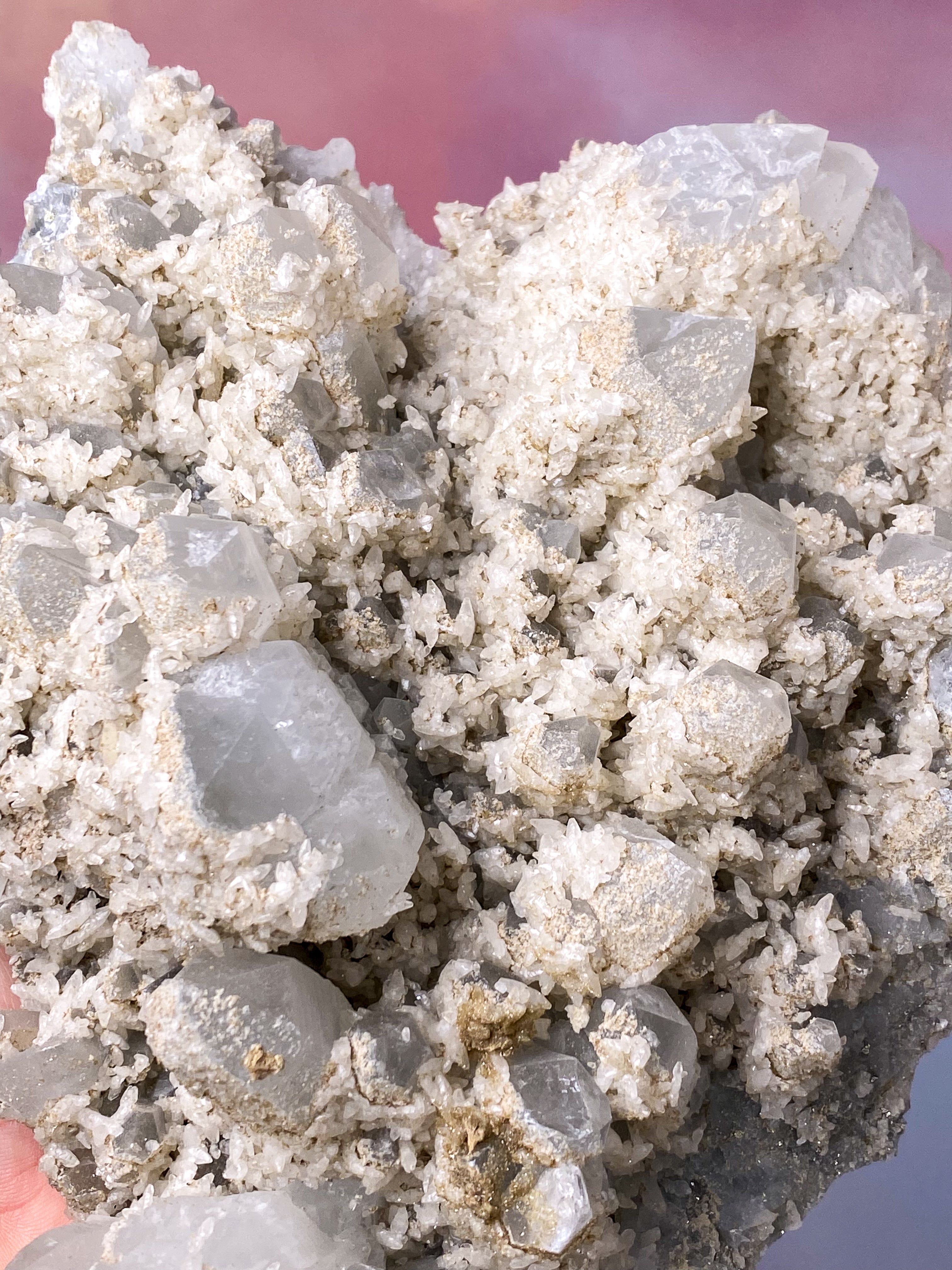 Jättekluster av bergkristaller och kalcit (nr 1)