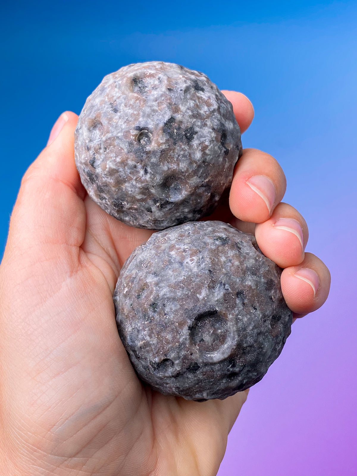 Yooperlite (grå sodalit) måne