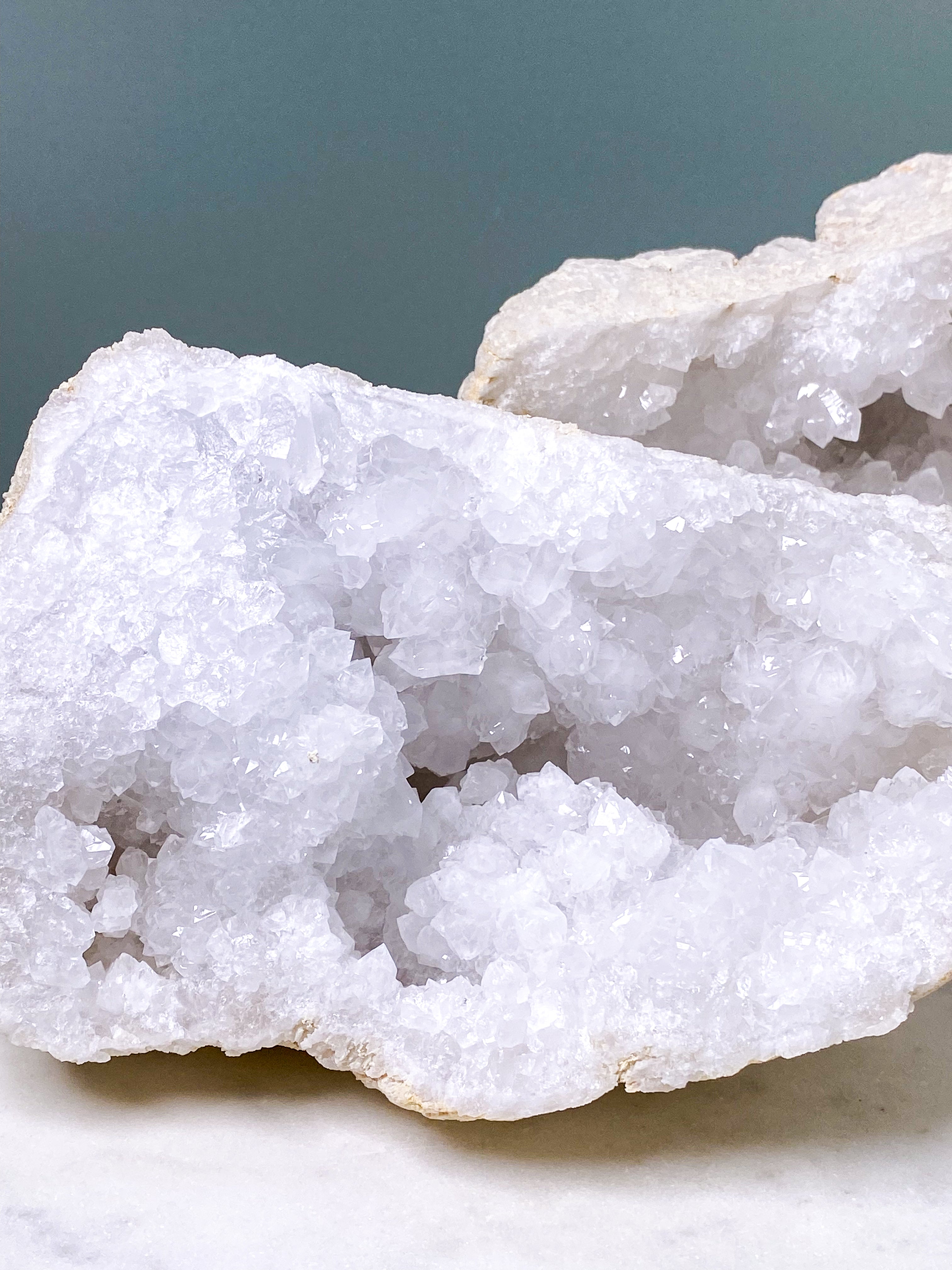 XL bergkristallgeodset (nr 30)