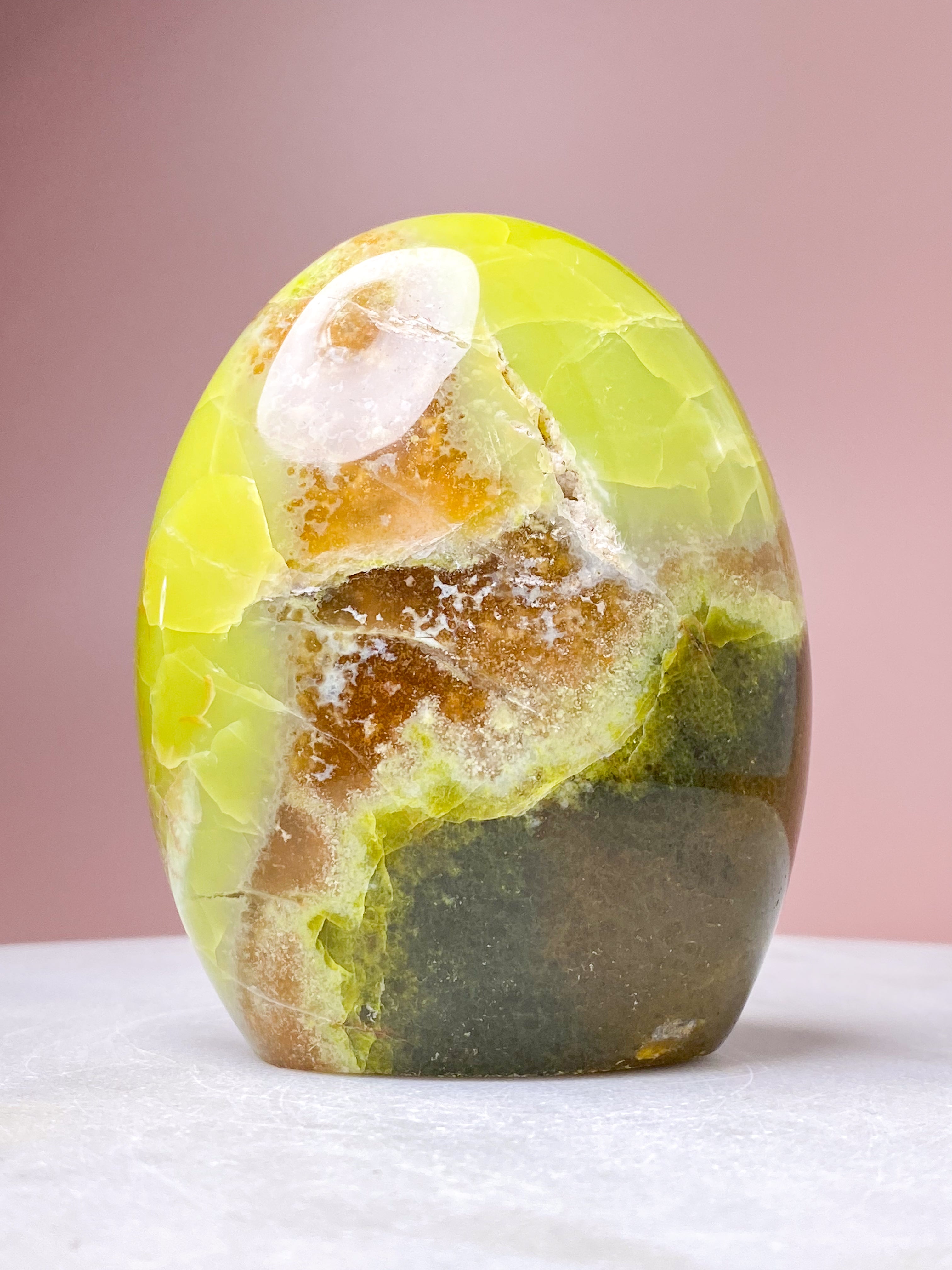 Grön opal polerad