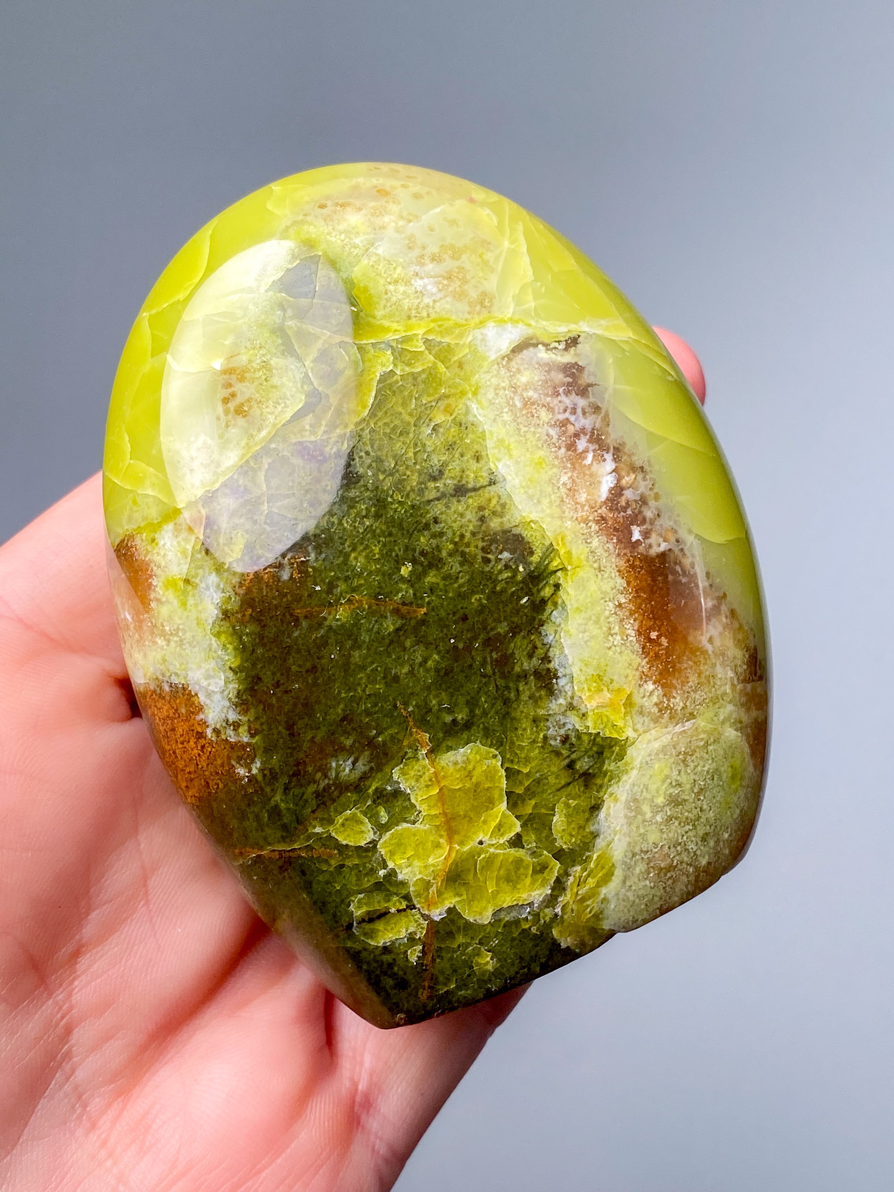 Grön opal polerad