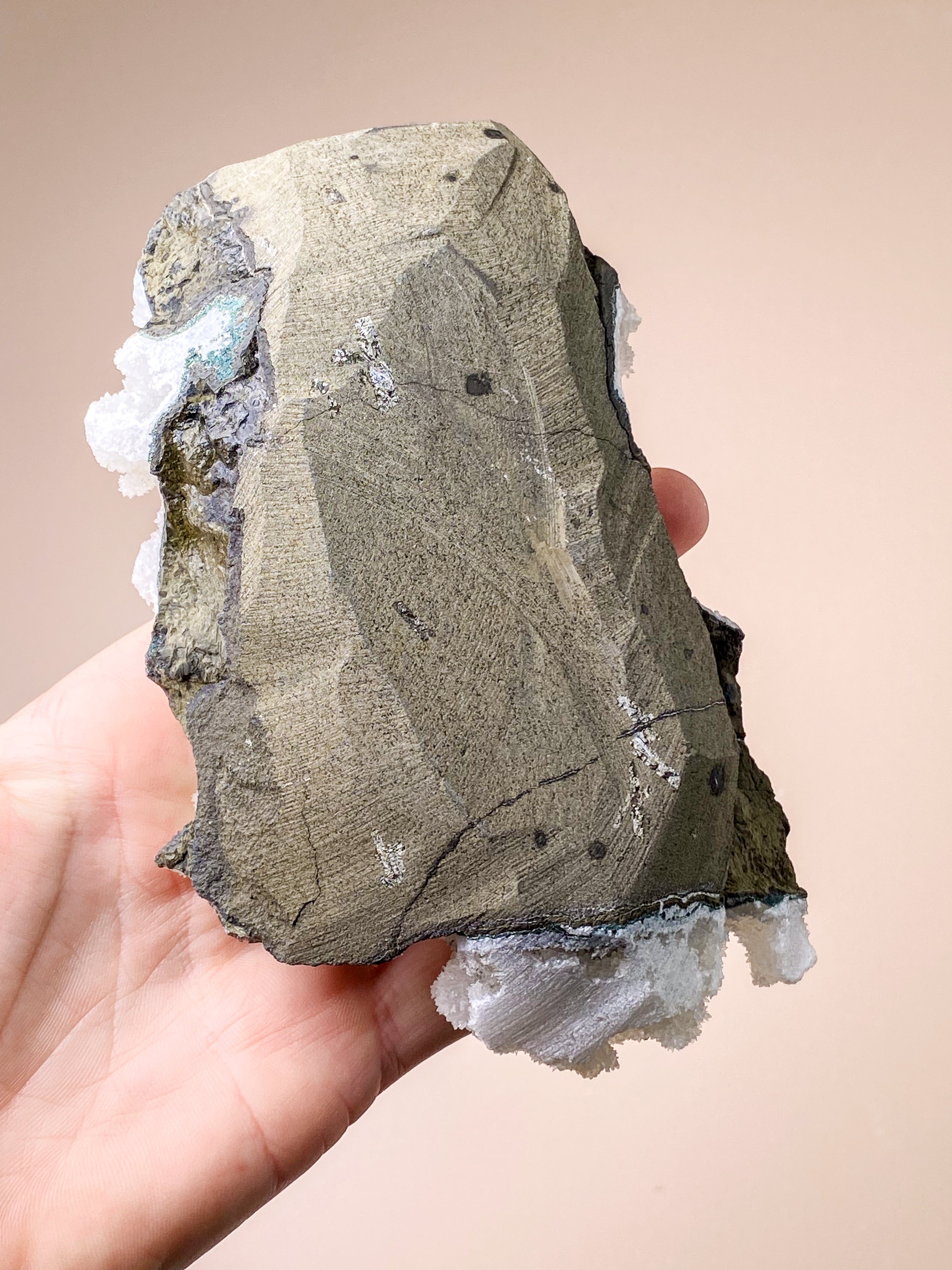 Apofyllitkluster (nr 81)