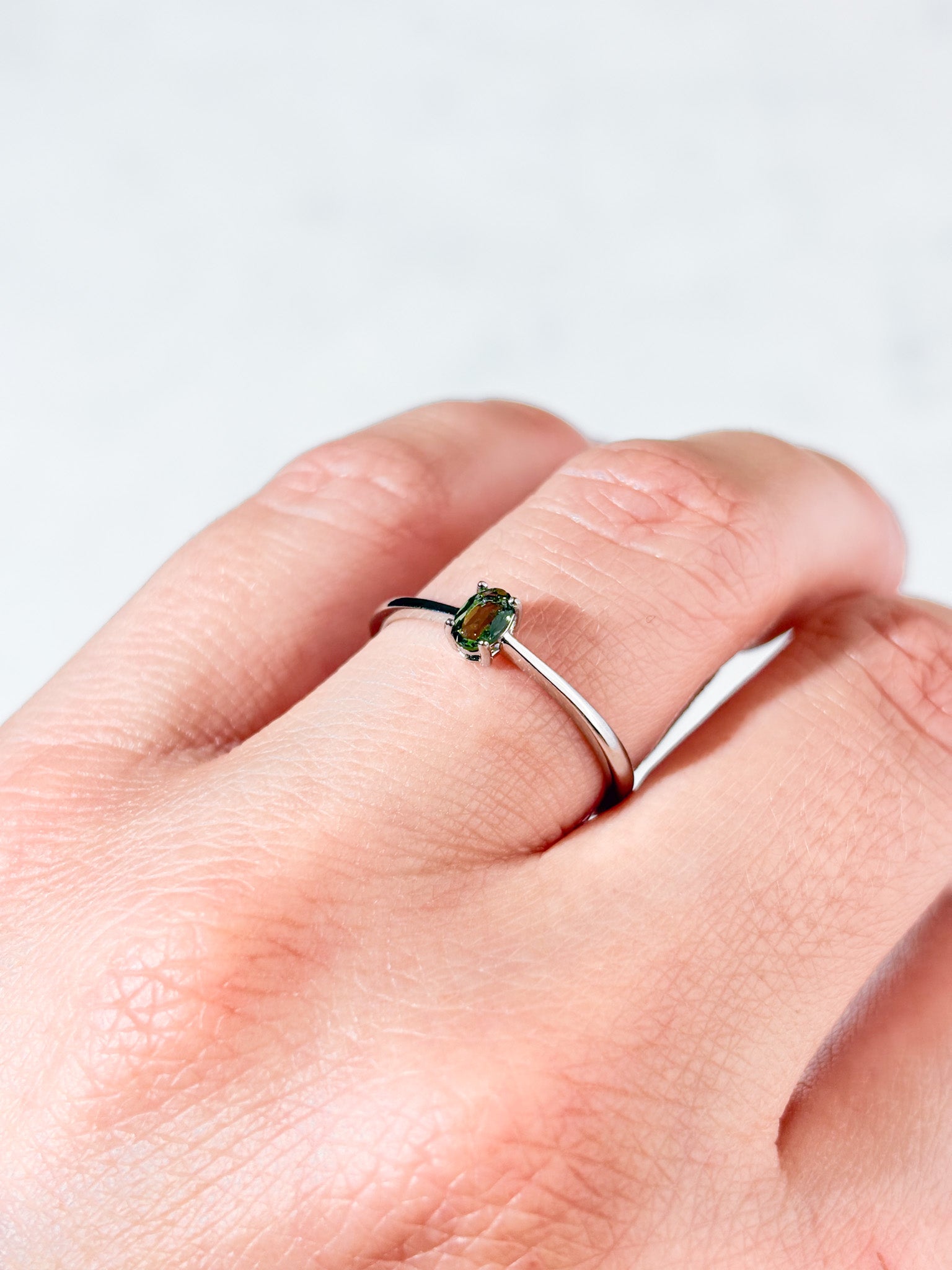Fasetterad Moldavitring