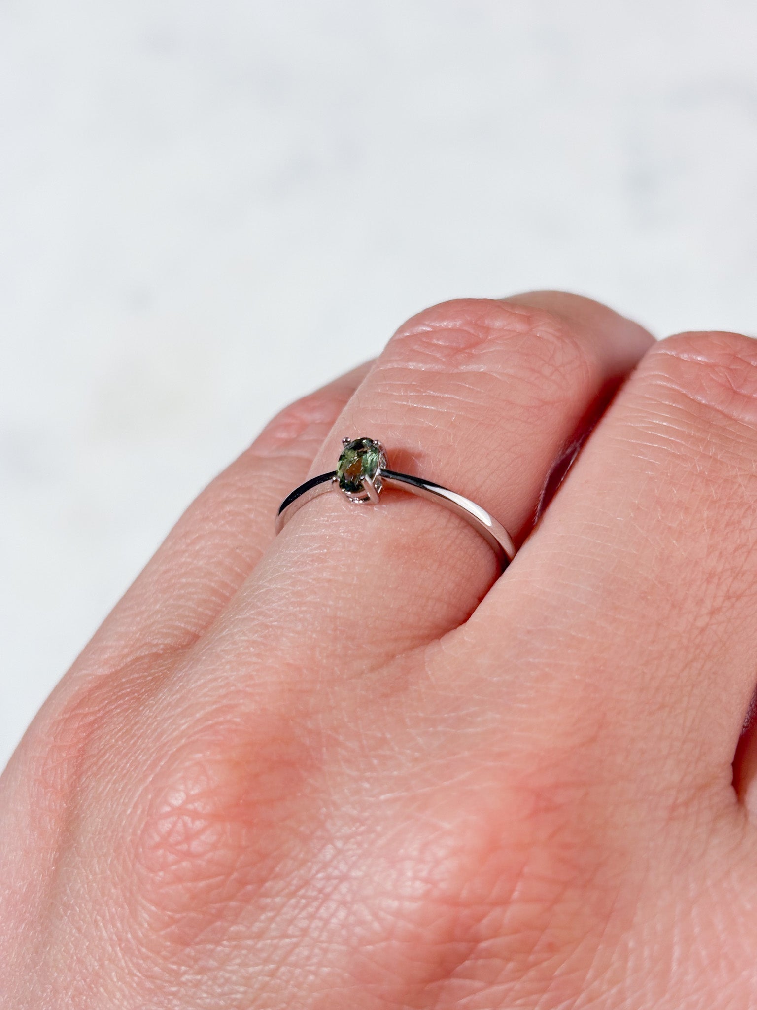 Fasetterad Moldavitring
