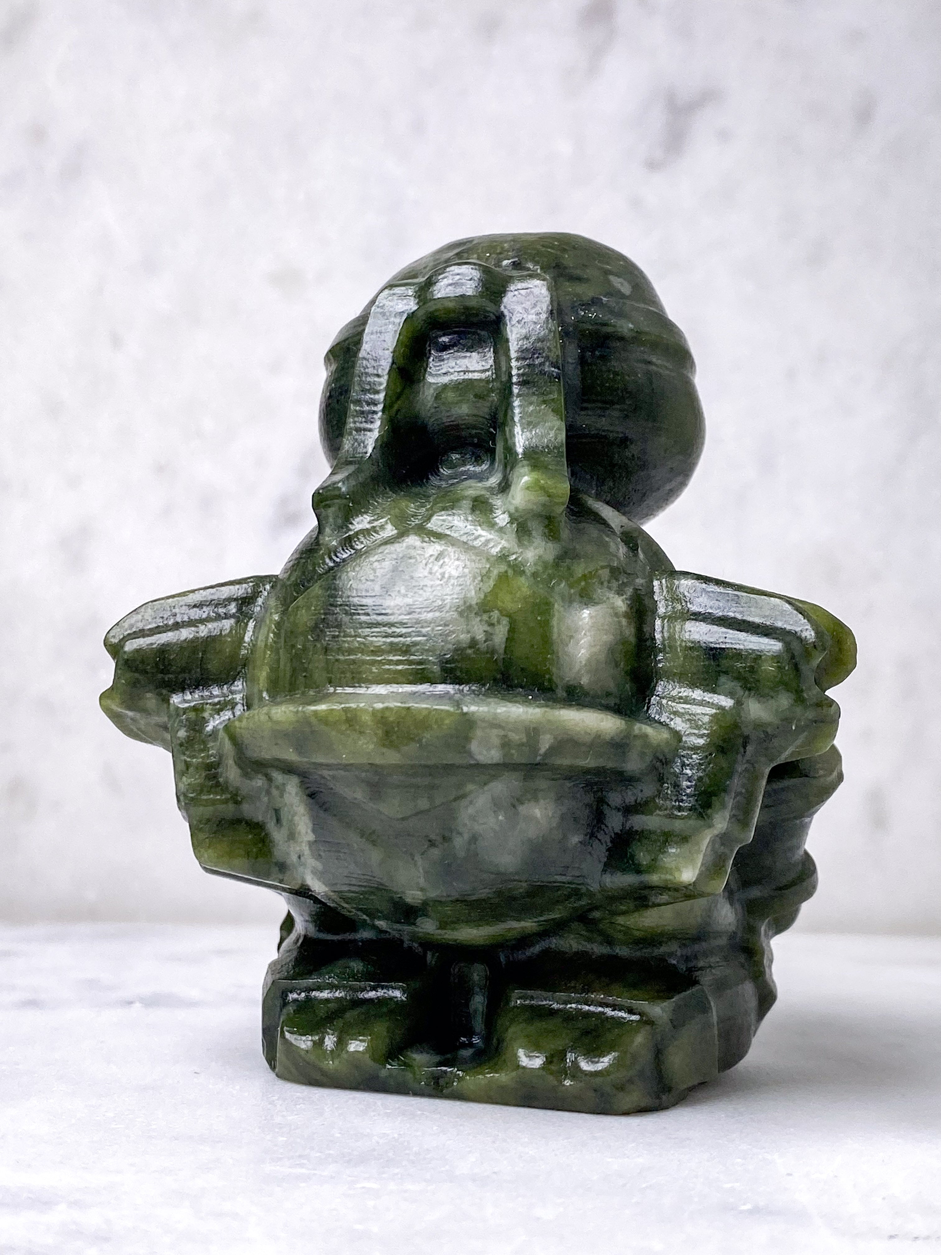 Serpentinsk spöke med pyrit